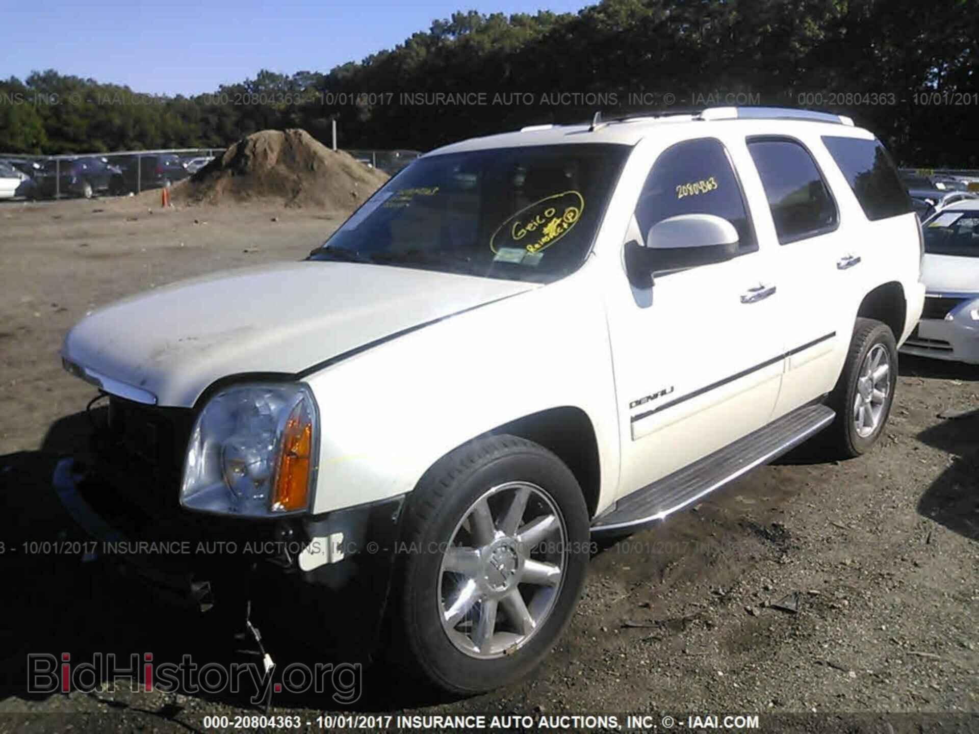 2011 Gmc Yukon - VIN: 1GKS2EEFXBR121263 - Фото 2