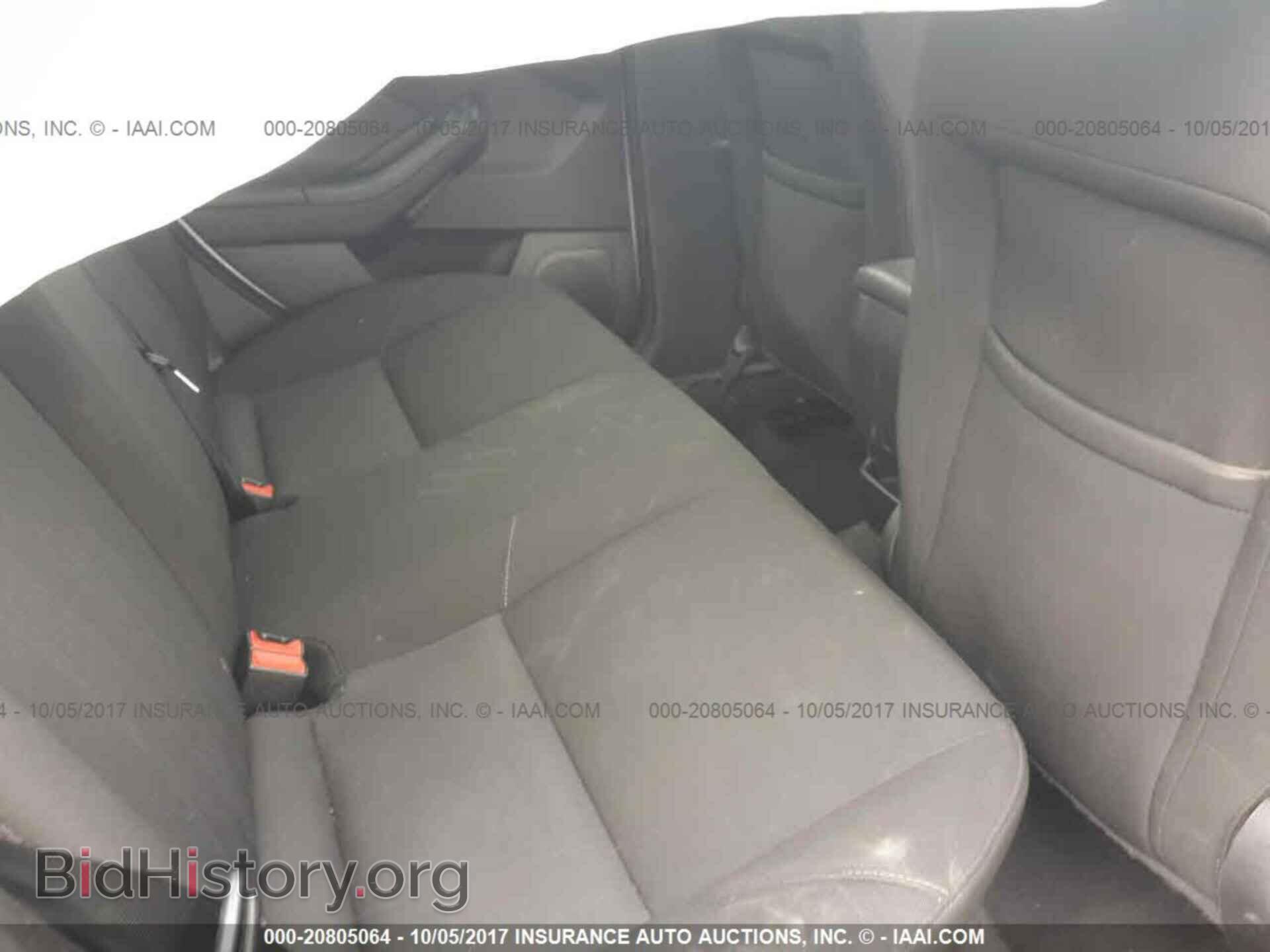 2015 Ford Focus - VIN: 1FADP3F27FL219736 - Photo 8