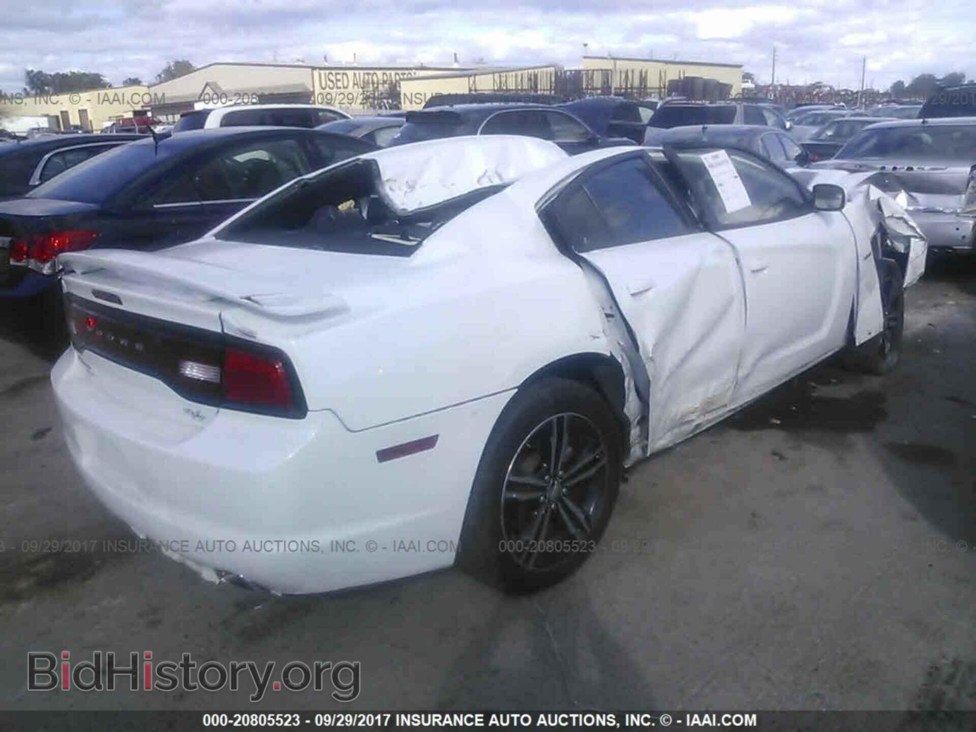 2014 Dodge Charger - VIN: 2C3CDXDT8EH320110 - Фото 4