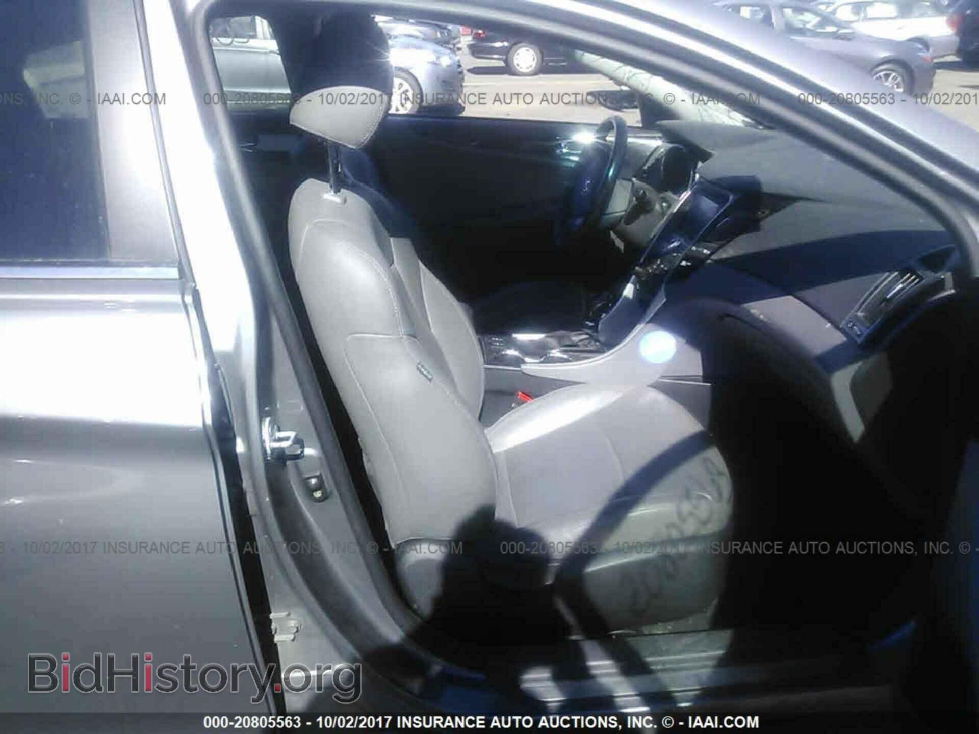 2012 Hyundai Sonata - VIN: 5NPEC4ACXCH352104 - Фото 5