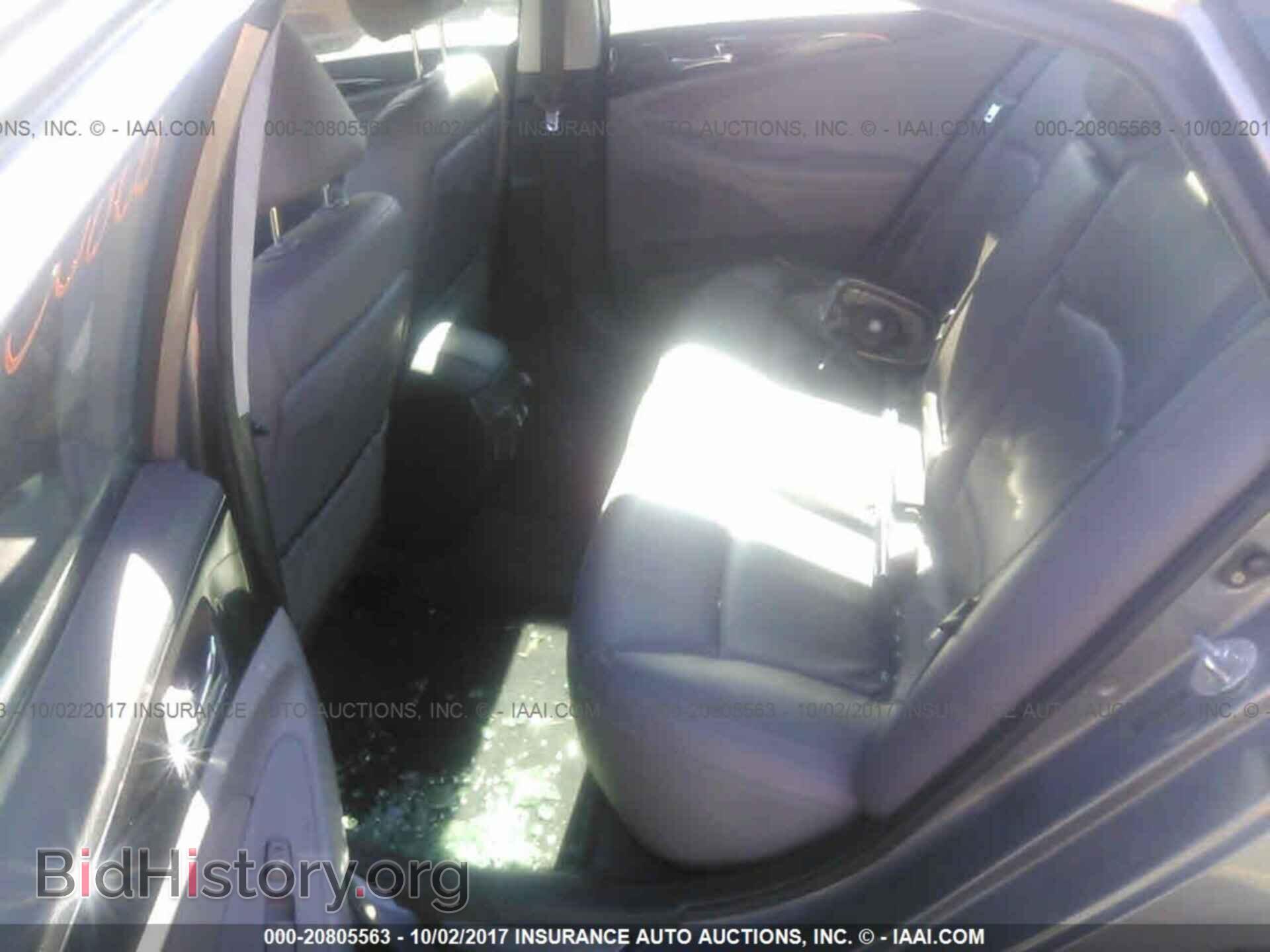 2012 Hyundai Sonata - VIN: 5NPEC4ACXCH352104 - Фото 8