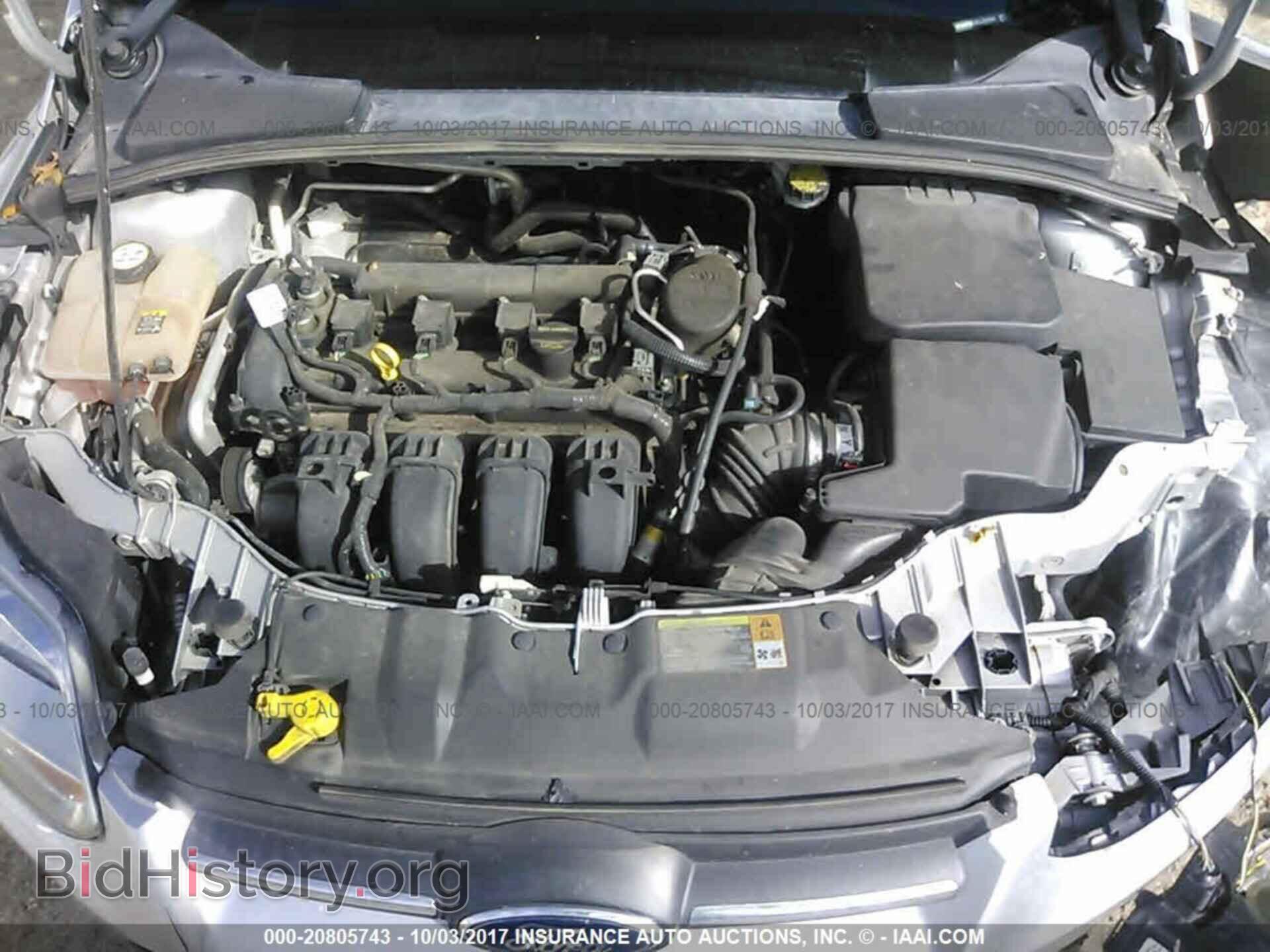 2012 Ford Focus - VIN: 1FAHP3E29CL352884 - Photo 10