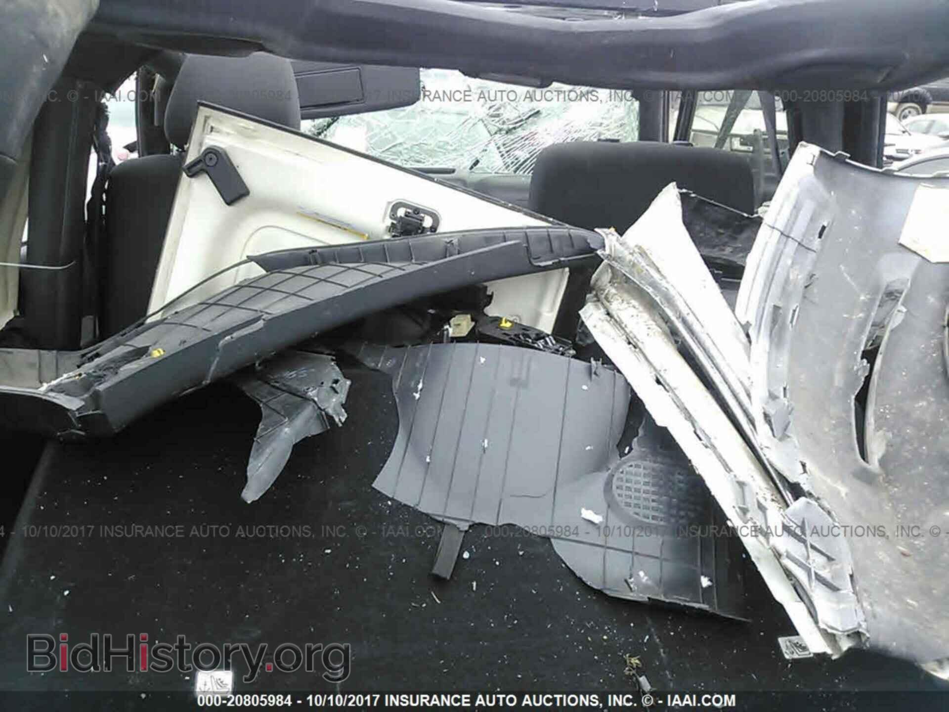 2011 Jeep Wrangler - VIN: 1J4AA5D16BL537968 - Фото 8