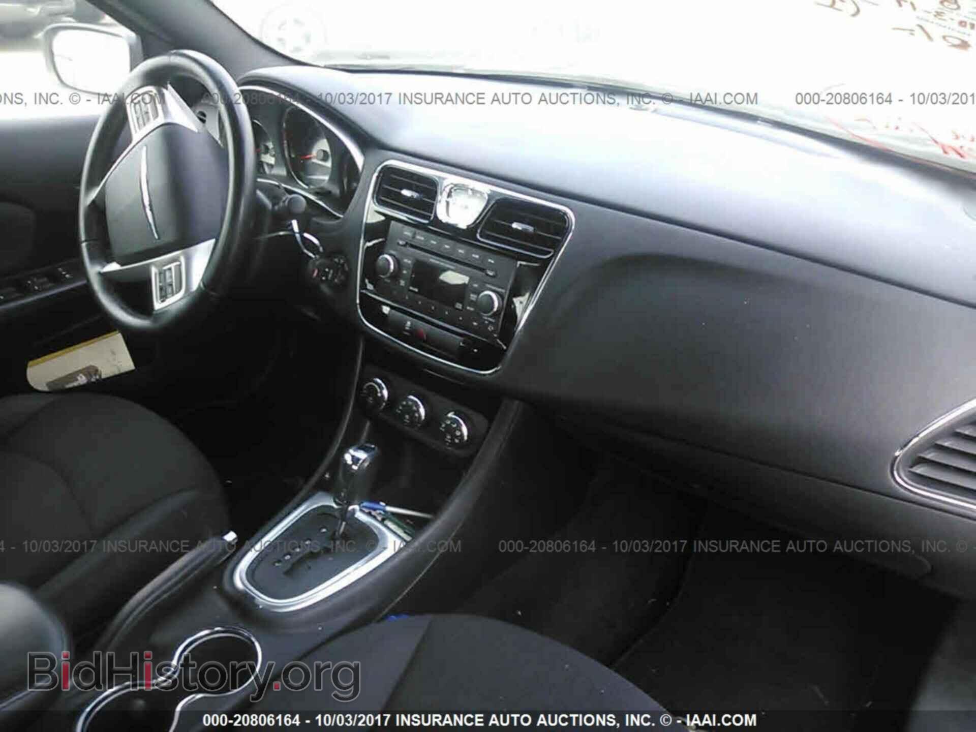 2012 Chrysler 200 - VIN: 1C3CCBBG5CN289737 - Photo 5