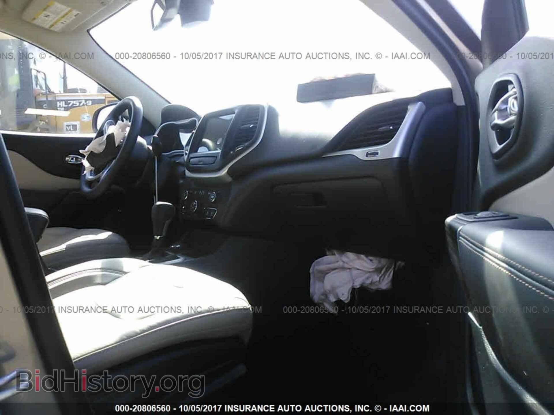 2017 Jeep Cherokee - VIN: 1C4PJMDS6HW530562 - Фото 5
