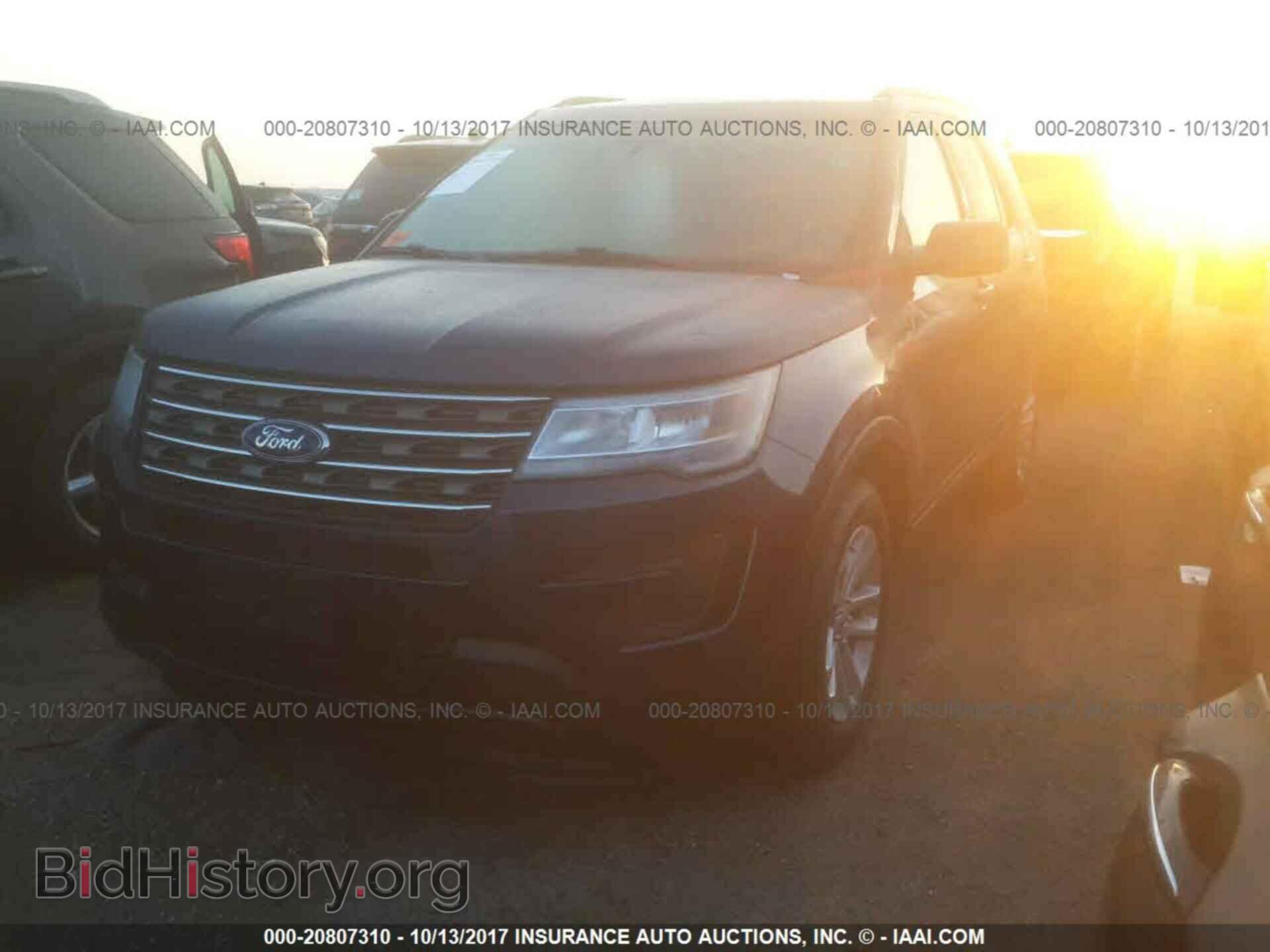 2017 Ford Explorer - VIN: 1FM5K7B89HGD72091 - Photo 2