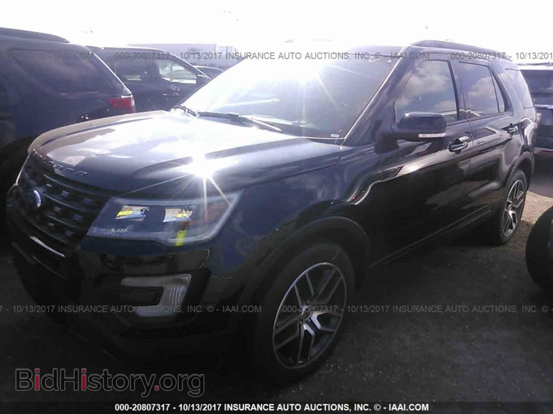 2017 Ford Explorer - VIN: 1FM5K8GT7HGD53199 - Photo 2