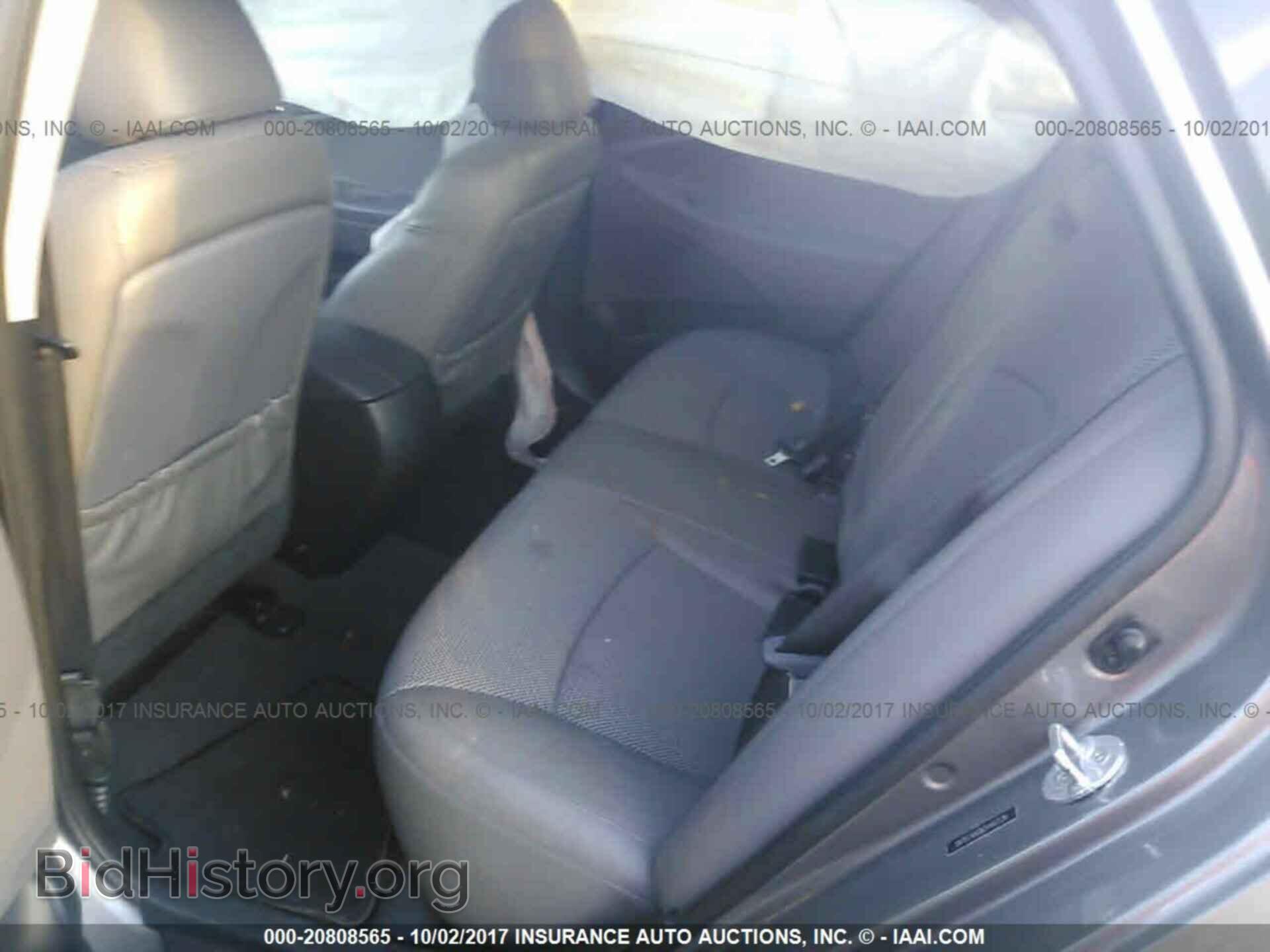 2012 Hyundai Sonata - VIN: 5NPEC4ACXCH497126 - Фото 8