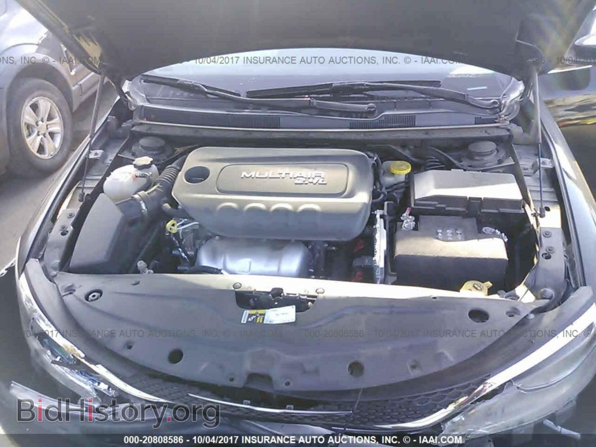 2015 Chrysler 200 - VIN: 1C3CCCAB4FN756405 - Photo 10