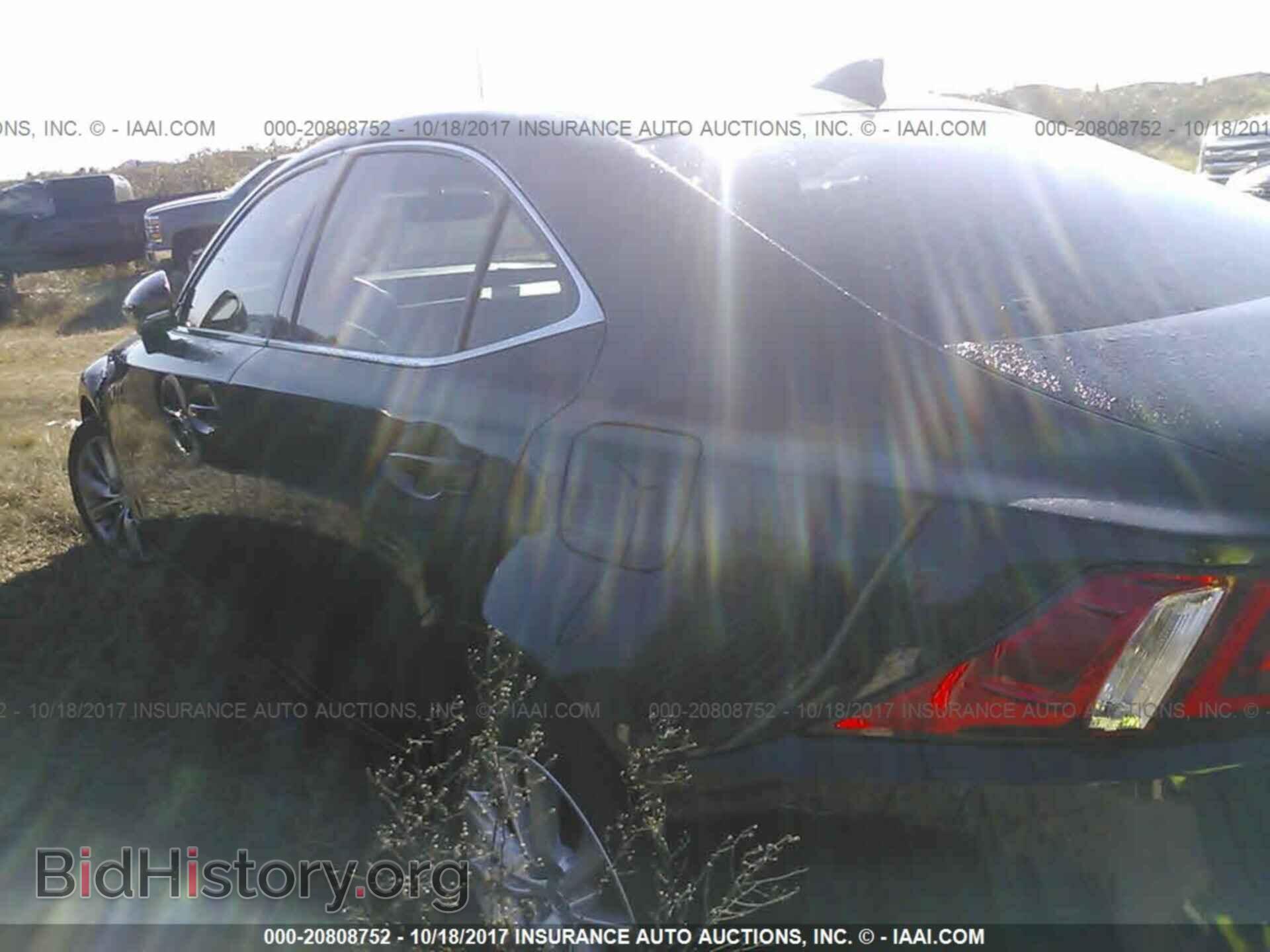 2014 Lexus Is - VIN: JTHBF1D21E5029802 - Photo 3