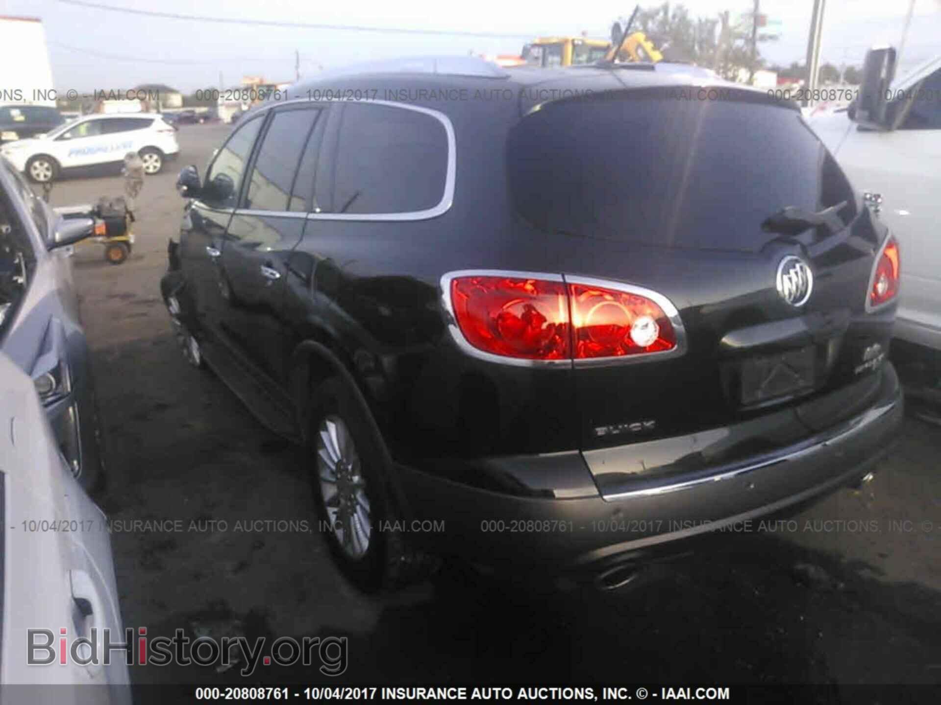 2011 Buick Enclave - VIN: 5GAKVBED9BJ321406 - Фото 3