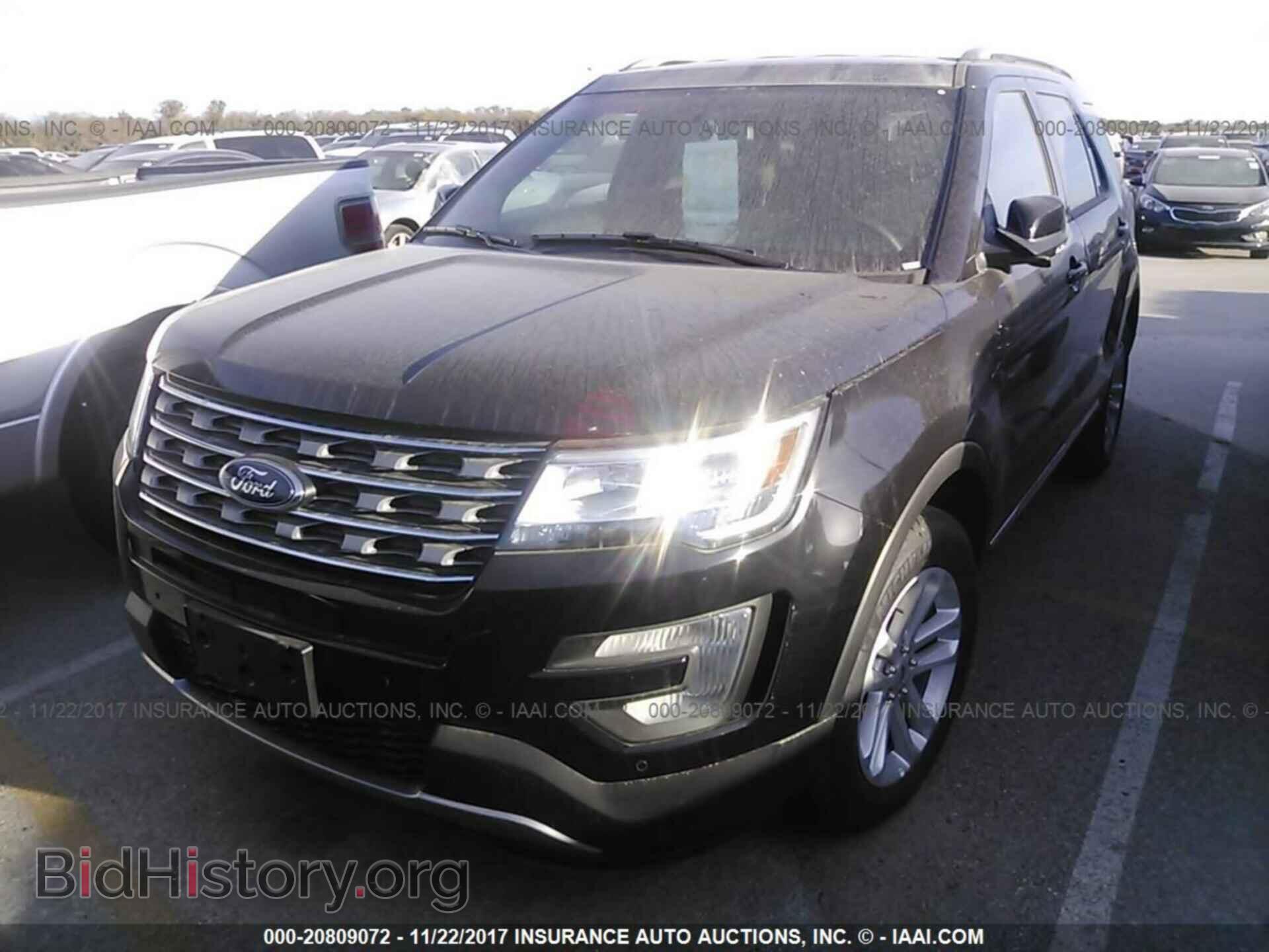 2017 Ford Explorer - VIN: 1FM5K7DH7HGD85533 - Photo 2
