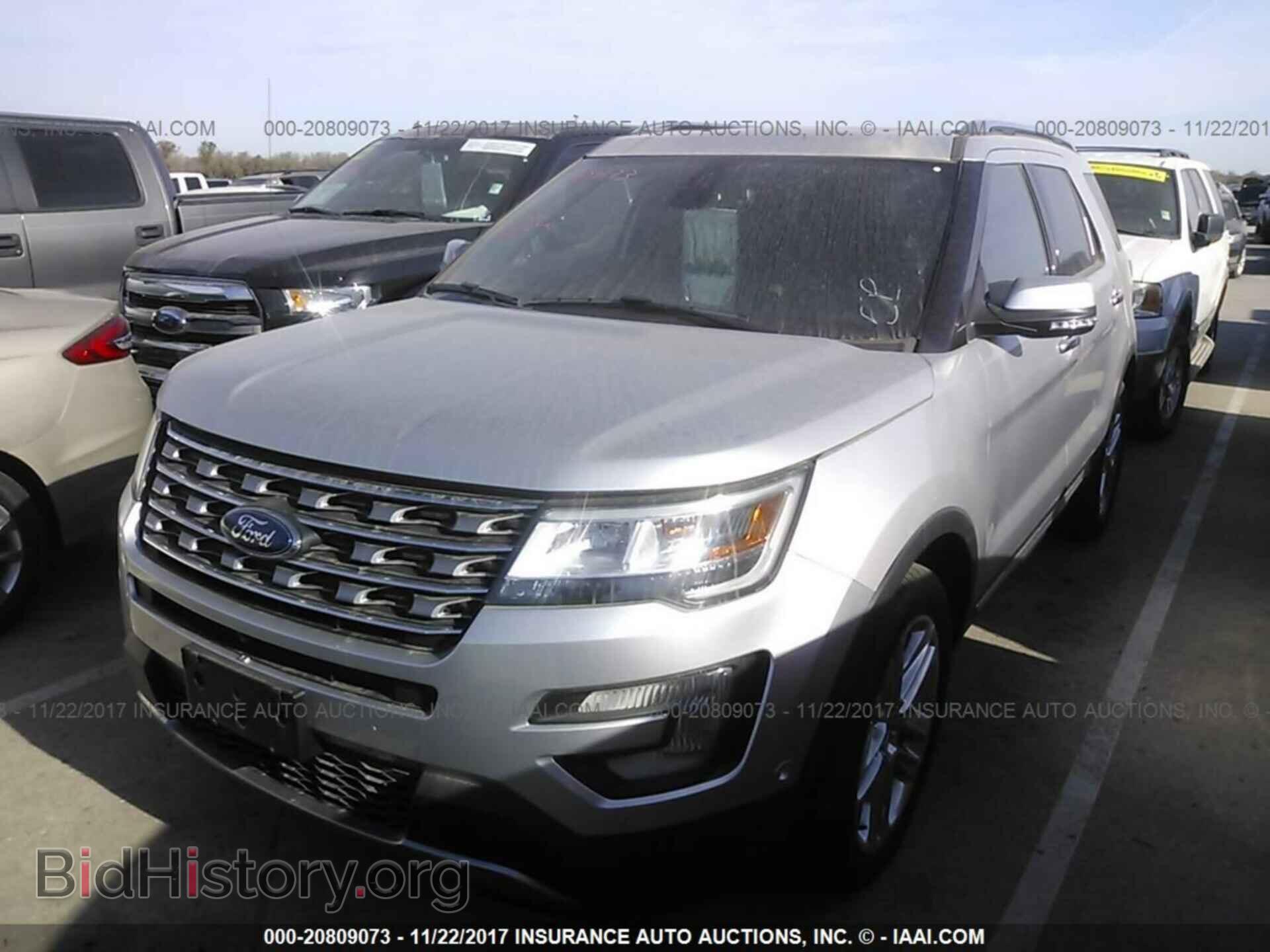 2017 Ford Explorer - VIN: 1FM5K7F83HGD85543 - Photo 2