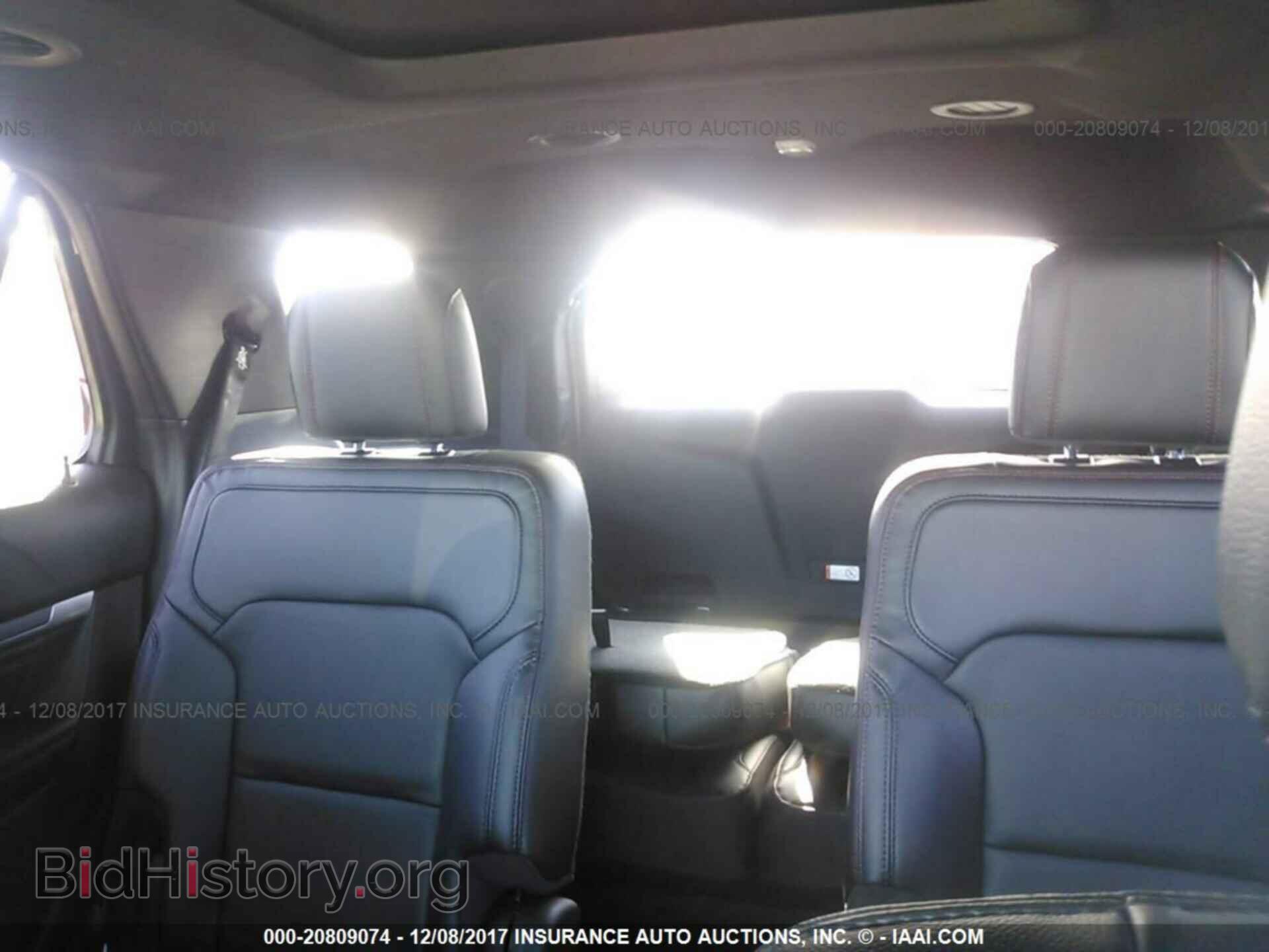 2017 Ford Explorer - VIN: 1FM5K8GT5HGC89325 - Photo 8