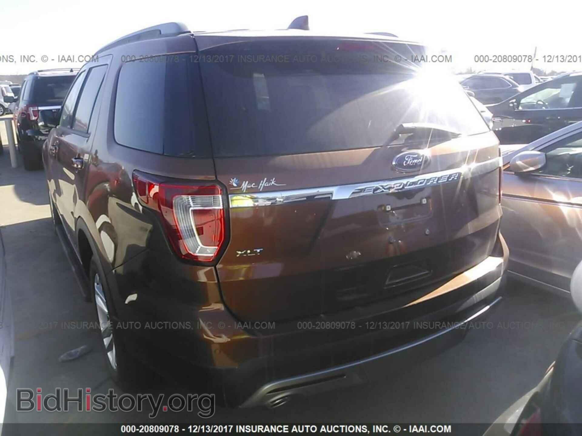2017 Ford Explorer - VIN: 1FM5K7D85HGB14020 - Фото 3