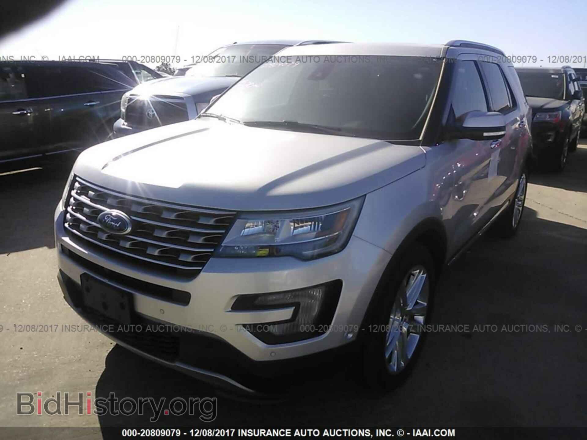 2017 Ford Explorer - VIN: 1FM5K7F8XHGD85541 - Photo 2