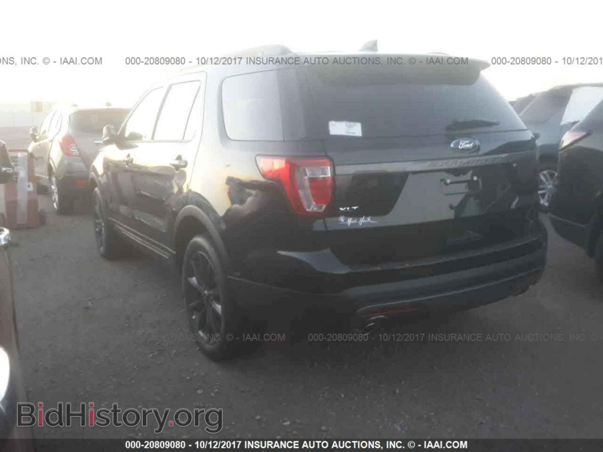 2017 Ford Explorer - VIN: 1FM5K7D89HGD53196 - Photo 3