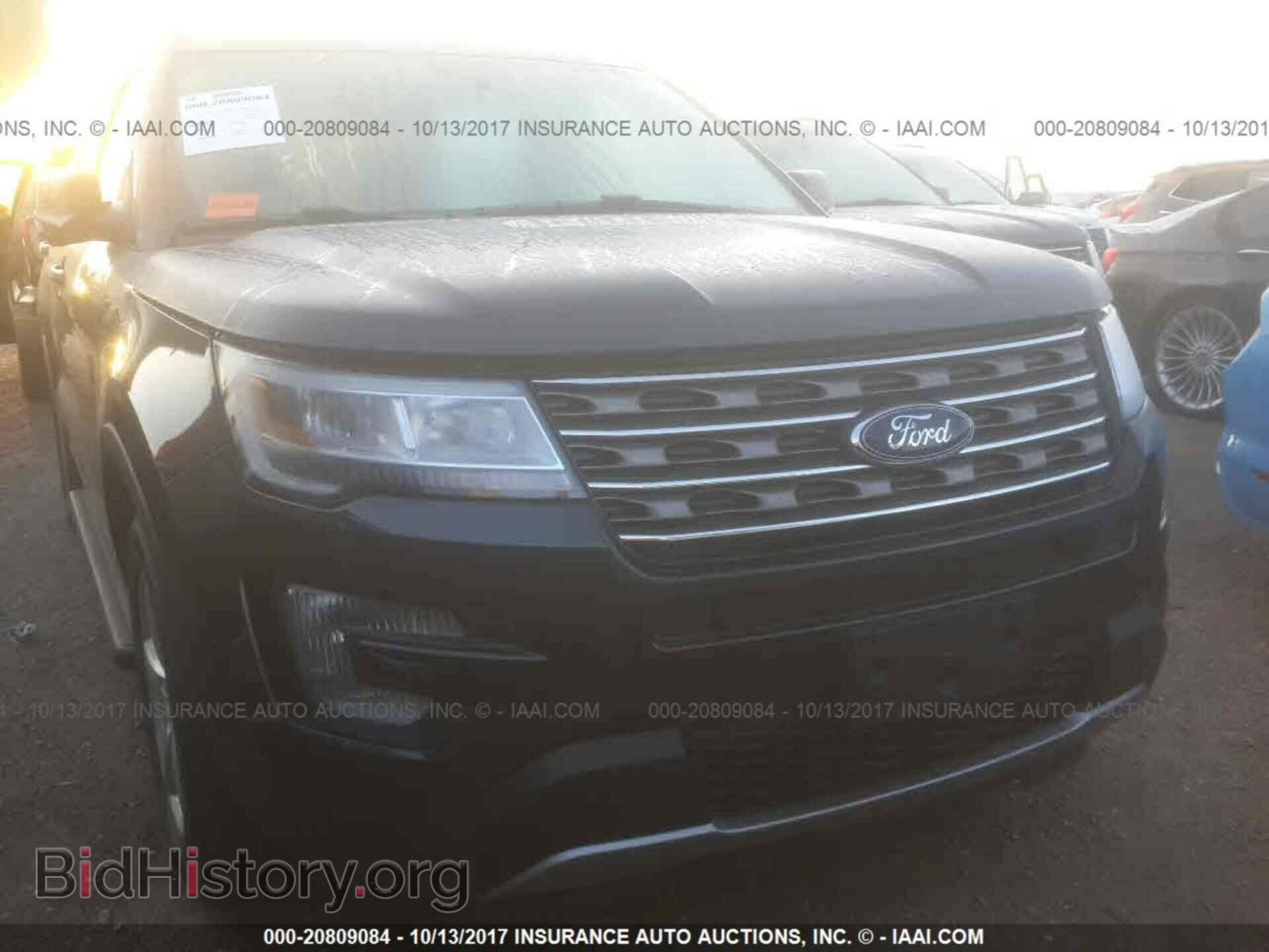 2017 Ford Explorer - VIN: 1FM5K7D82HGD20766 - Photo 6