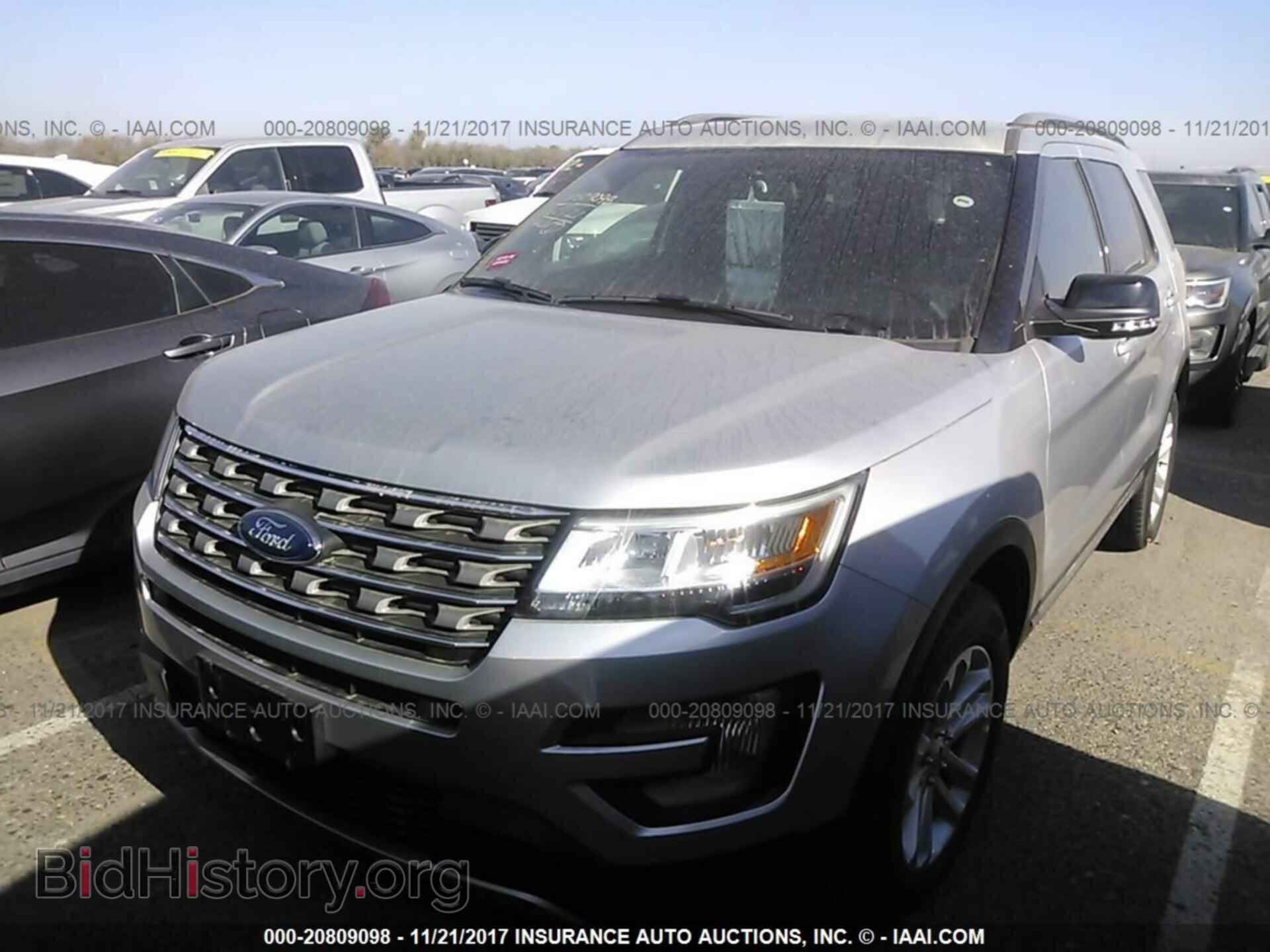 2017 Ford Explorer - VIN: 1FM5K7DH0HGD63583 - Photo 2