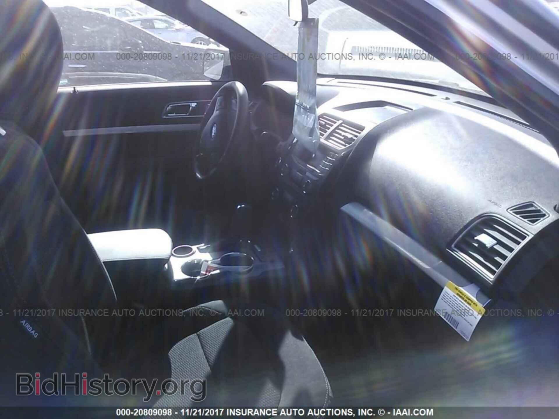 2017 Ford Explorer - VIN: 1FM5K7DH0HGD63583 - Photo 5