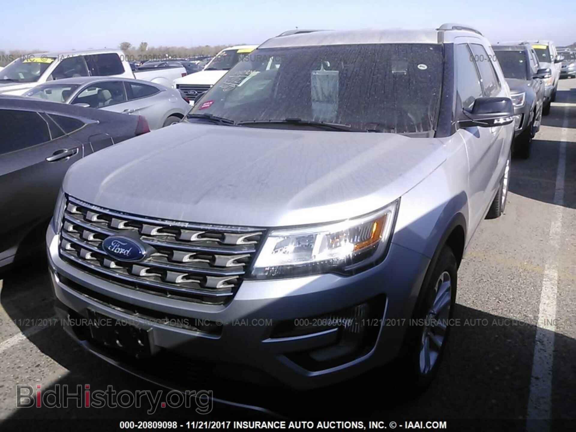 2017 Ford Explorer - VIN: 1FM5K7DH0HGD63583 - Photo 6