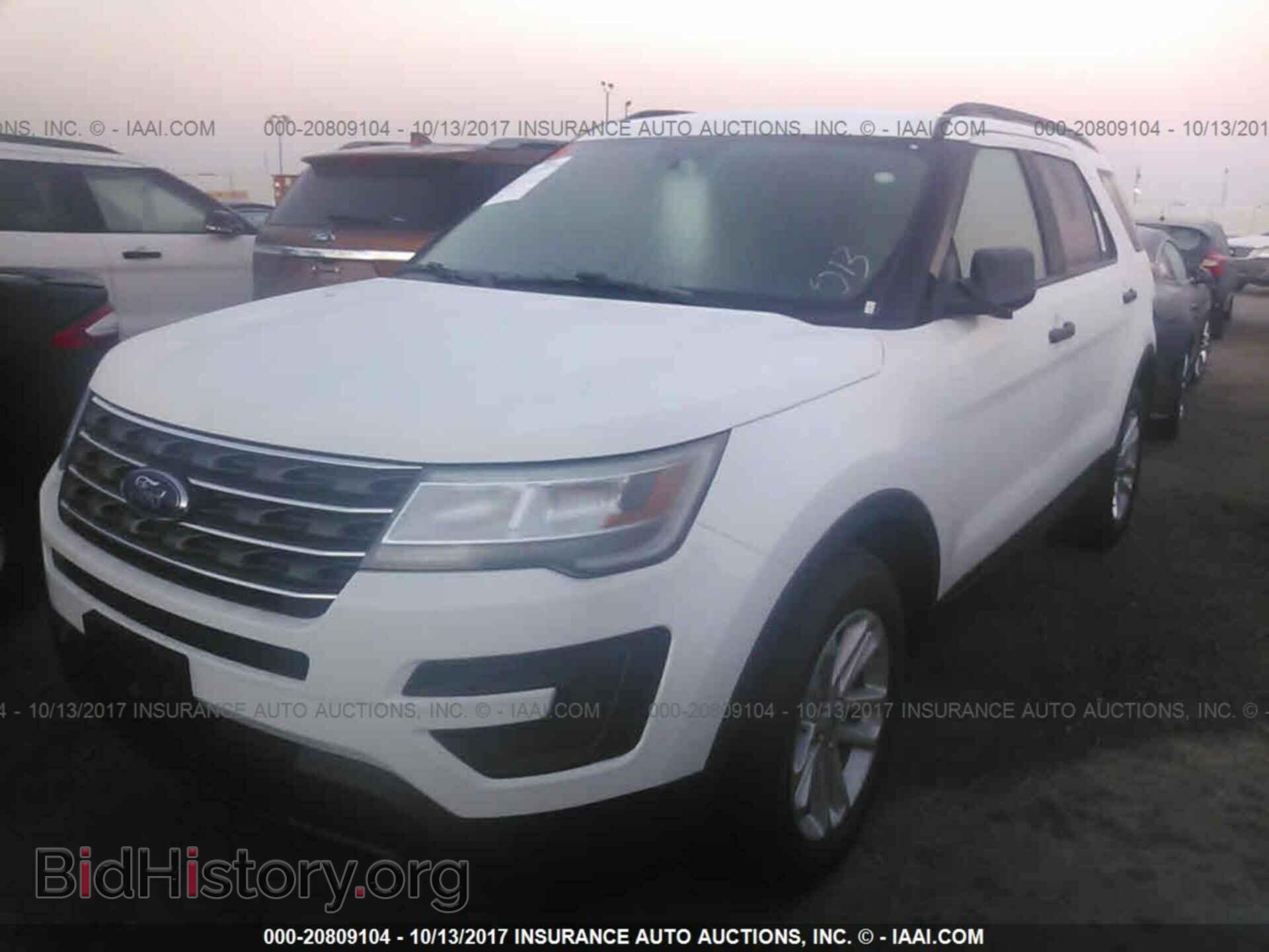 2017 Ford Explorer - VIN: 1FM5K7B82HGD72093 - Photo 2
