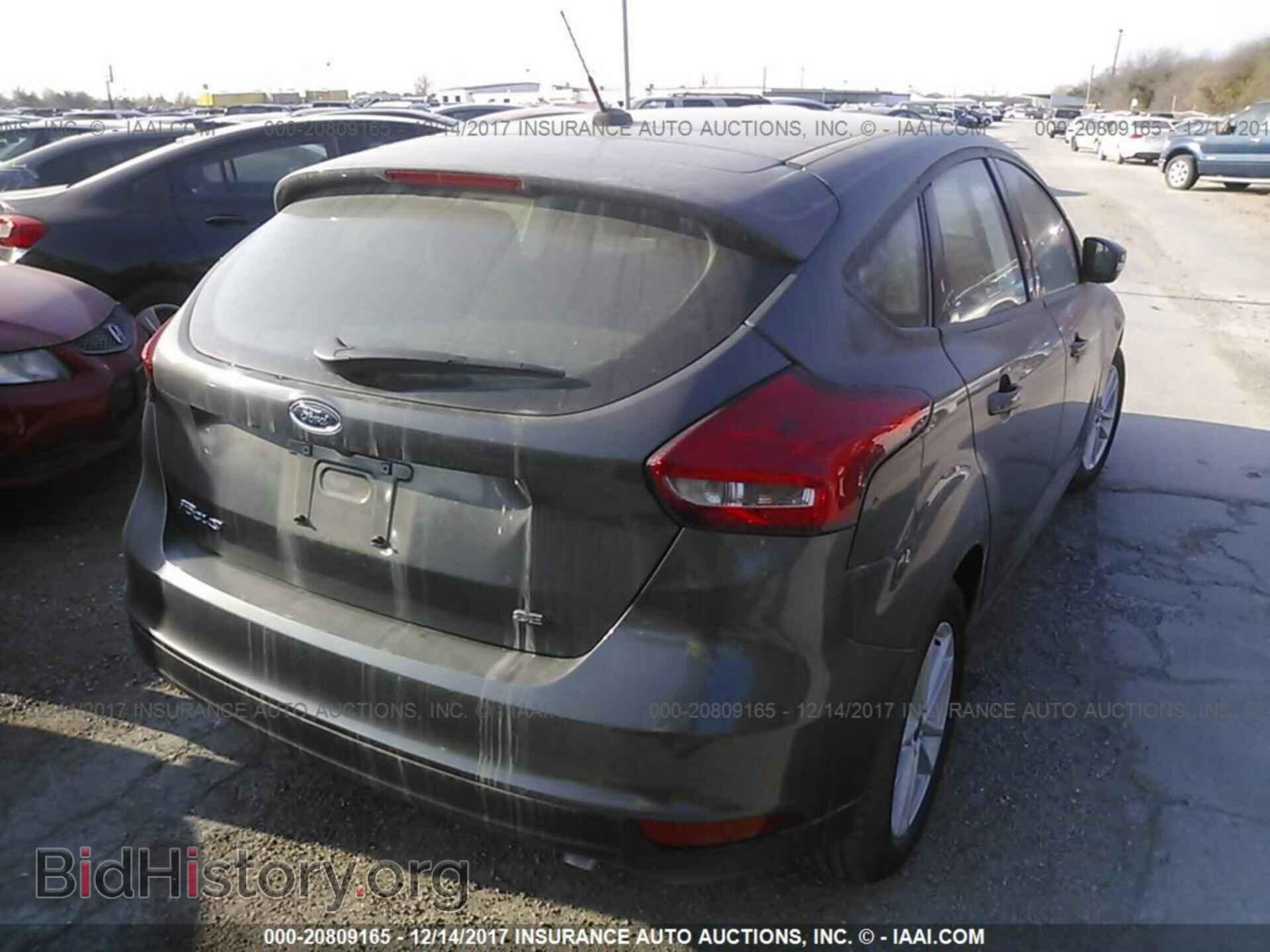 2017 Ford Focus - VIN: 1FADP3F26HL222484 - Photo 6