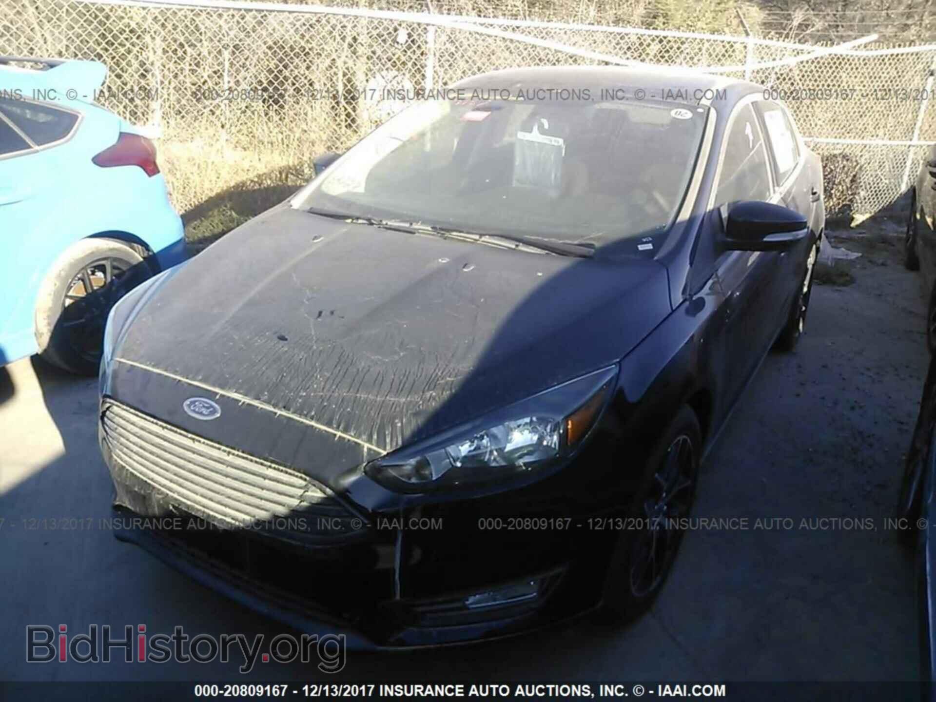 2017 Ford Focus - VIN: 1FADP3FE7HL303245 - Photo 6