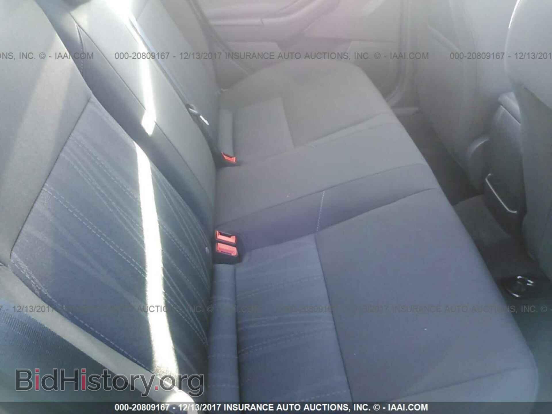 2017 Ford Focus - VIN: 1FADP3FE7HL303245 - Photo 8