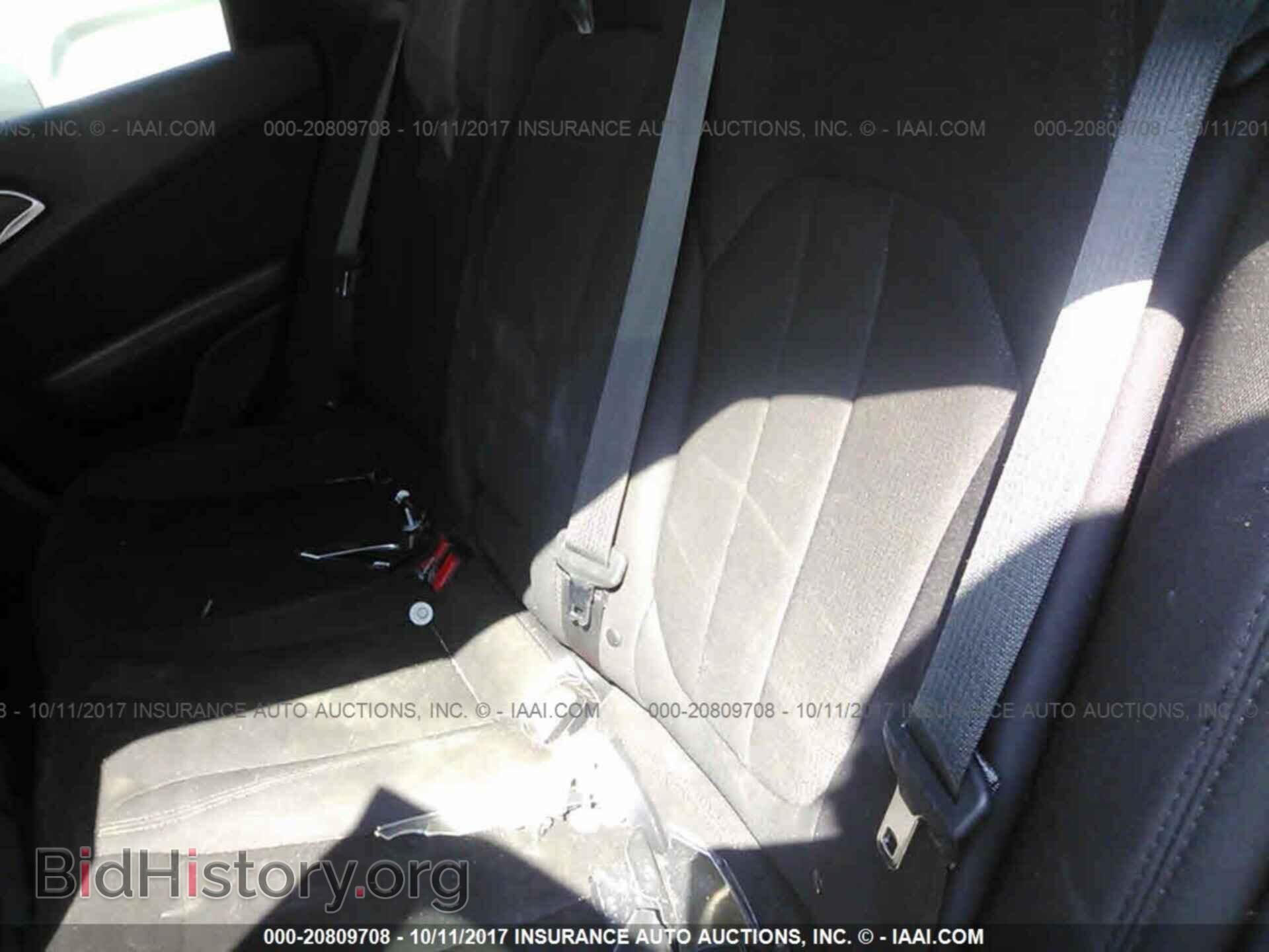 2015 Chrysler 200 - VIN: 1C3CCCAB2FN539600 - Фото 8