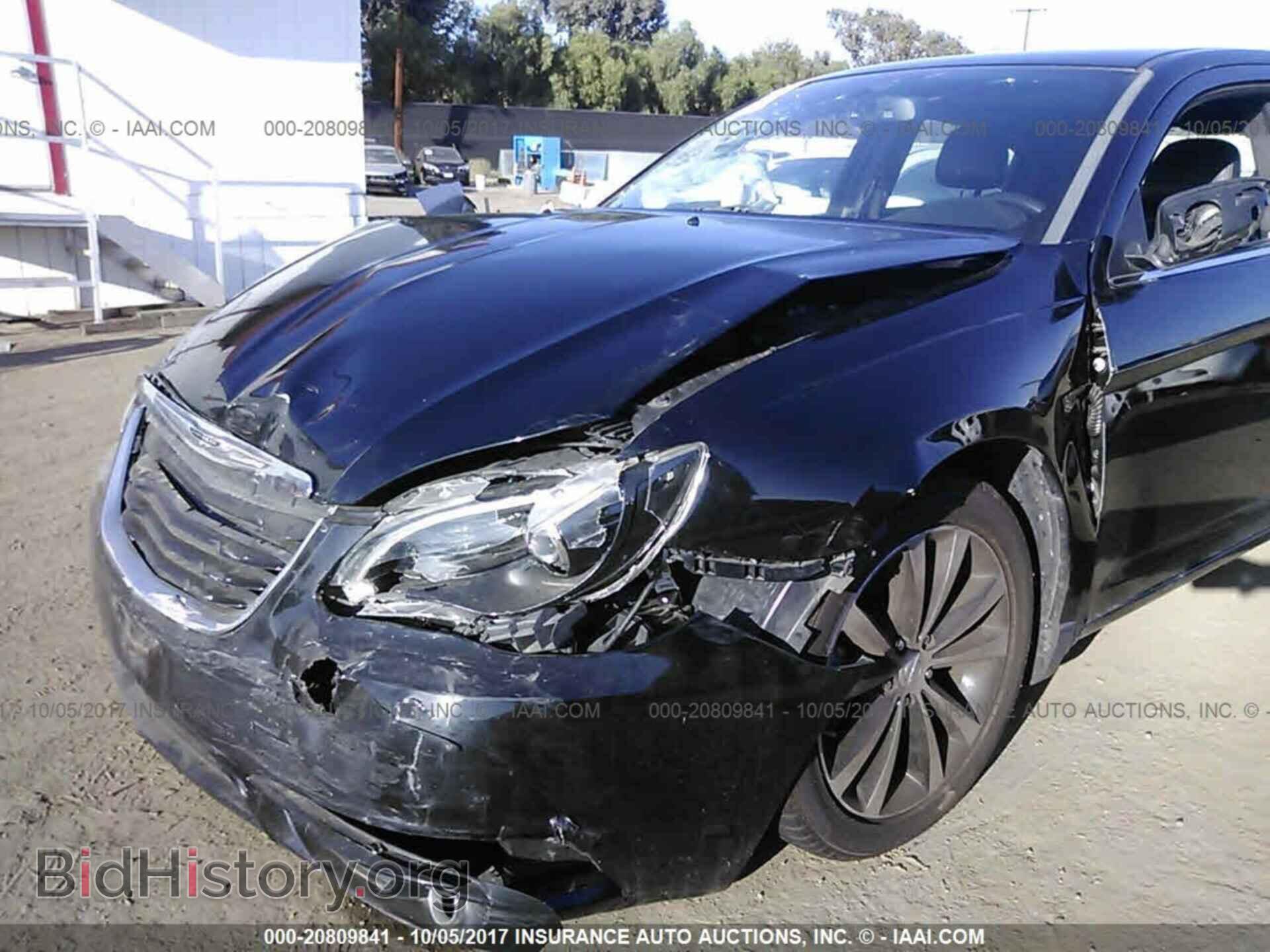 2012 Chrysler 200 - VIN: 1C3CCBHG9CN162075 - Фото 6