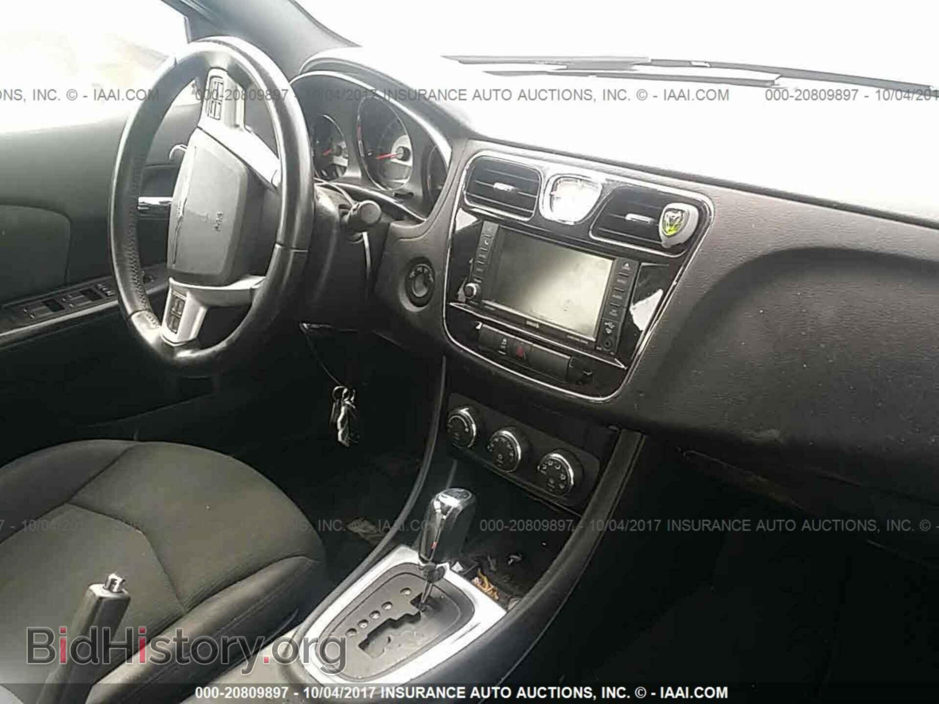 2012 Chrysler 200 - VIN: 1C3CCBBB3CN197725 - Фото 5