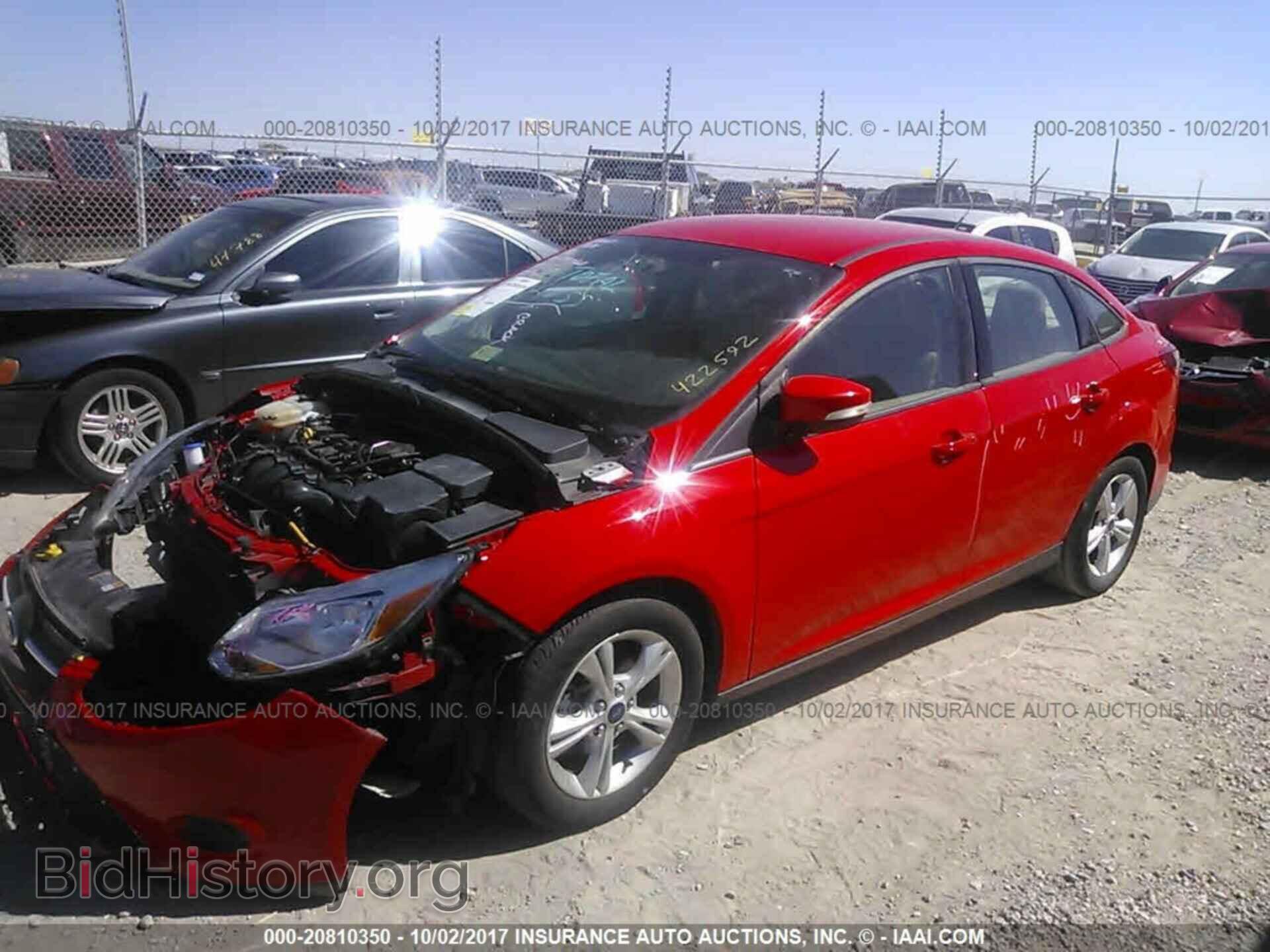 2014 Ford Focus - VIN: 1FADP3F20EL422529 - Photo 2