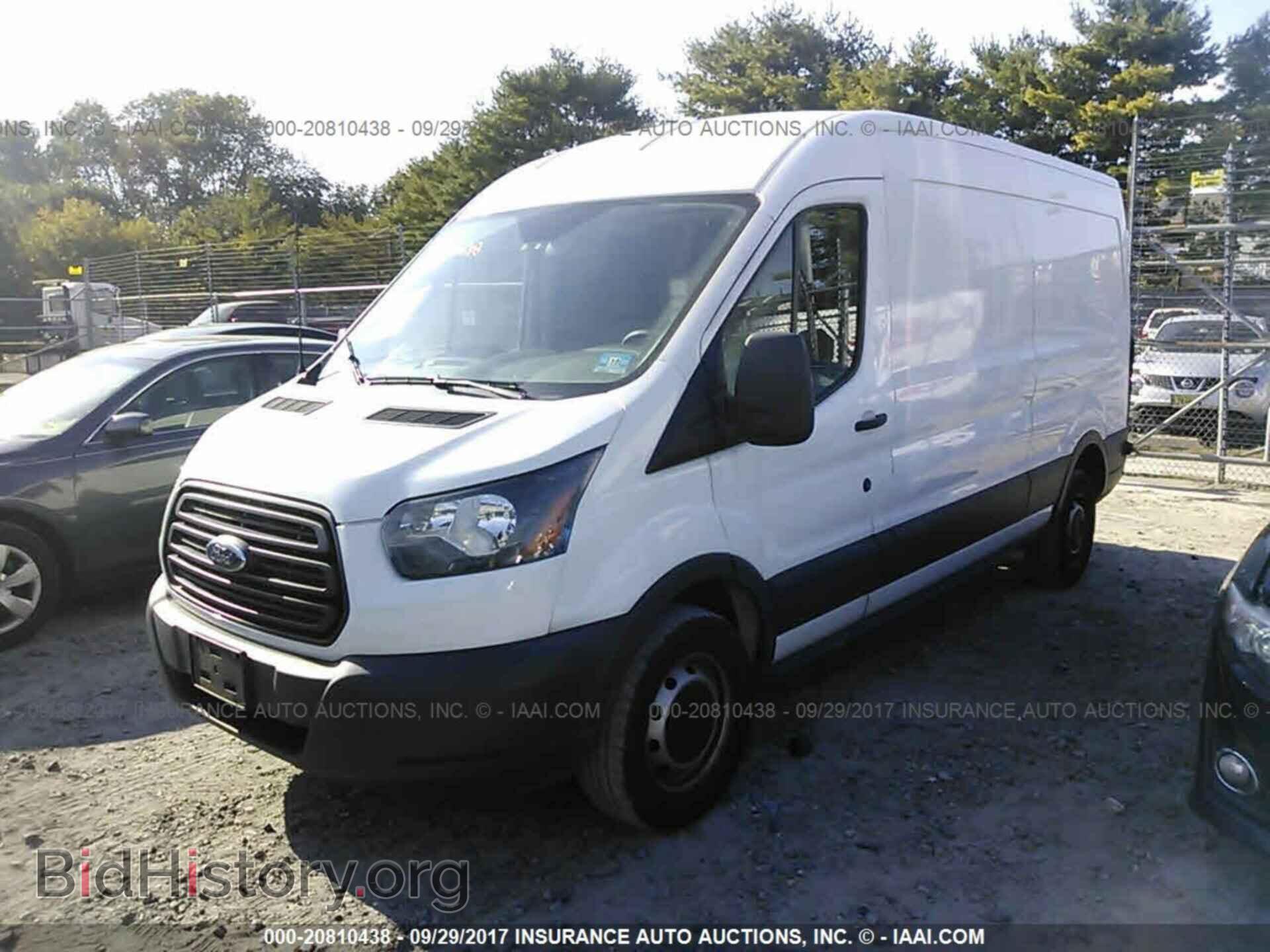 2015 Ford Transit - VIN: 1FTYR2CM9FKA64571 - Фото 2