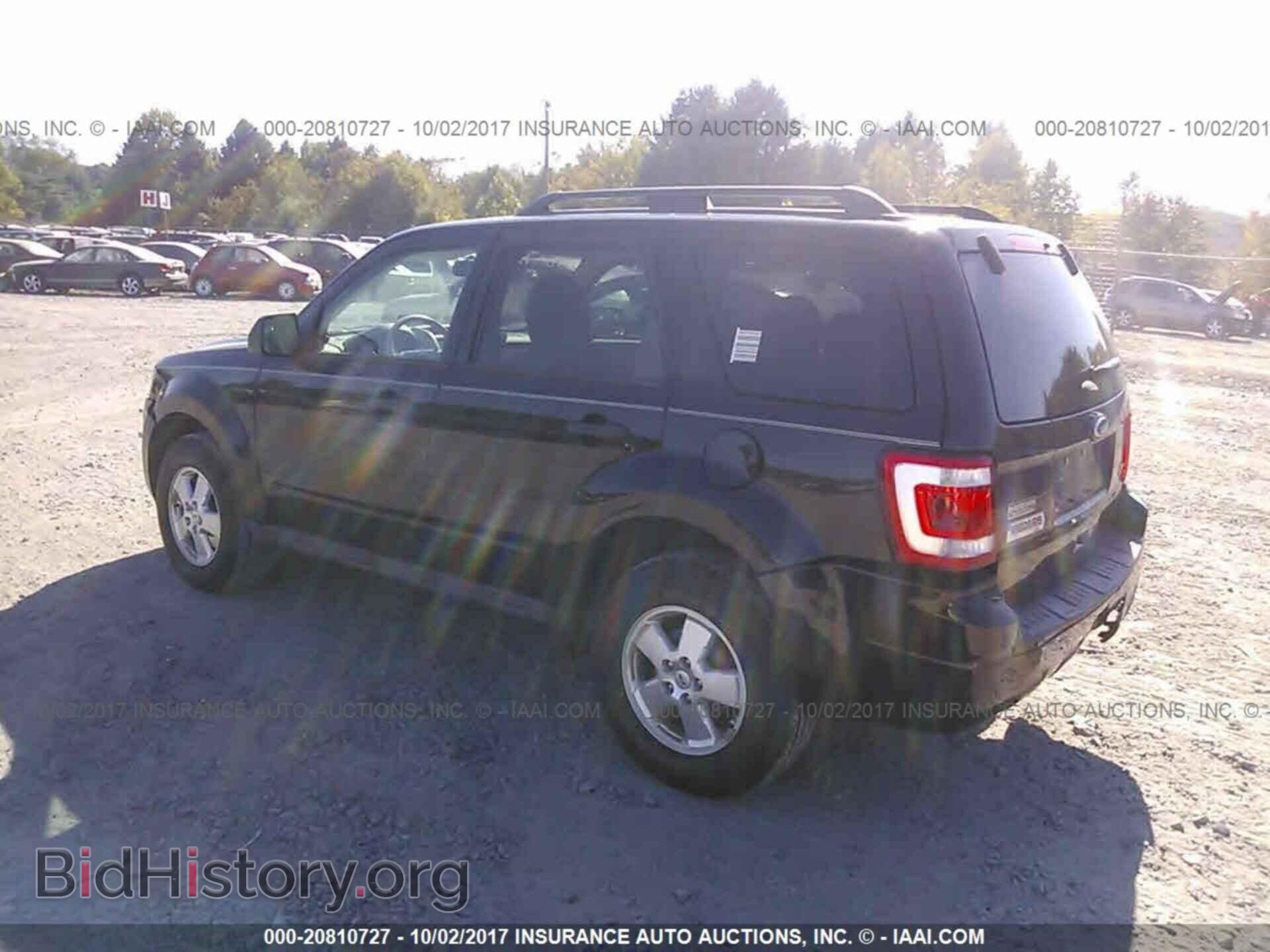 2012 Ford Escape - VIN: 1FMCU9DG1CKB38020 - Фото 3