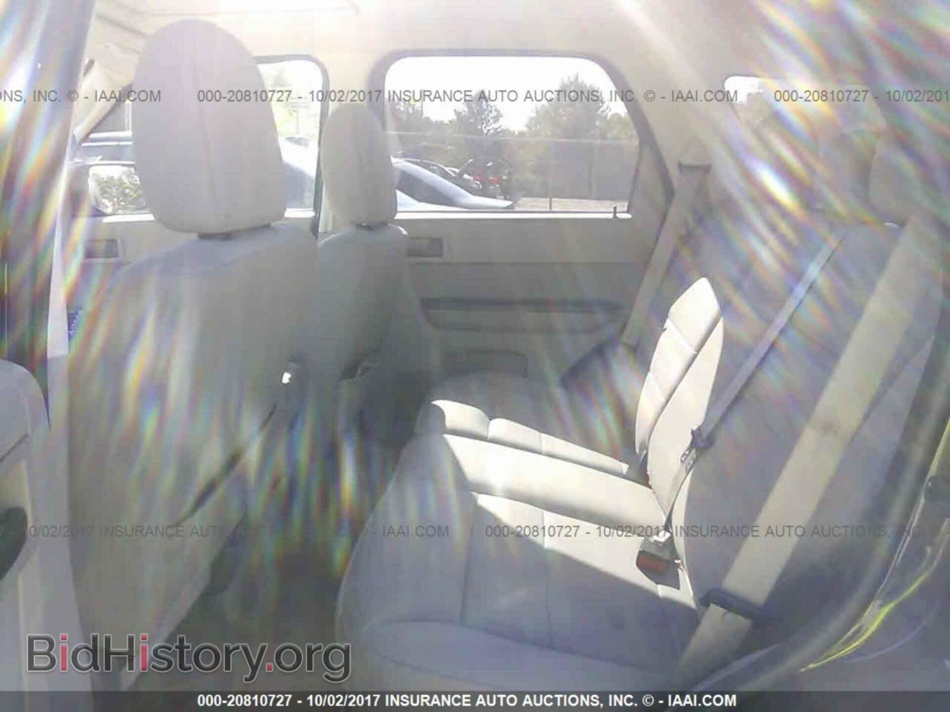 2012 Ford Escape - VIN: 1FMCU9DG1CKB38020 - Фото 8