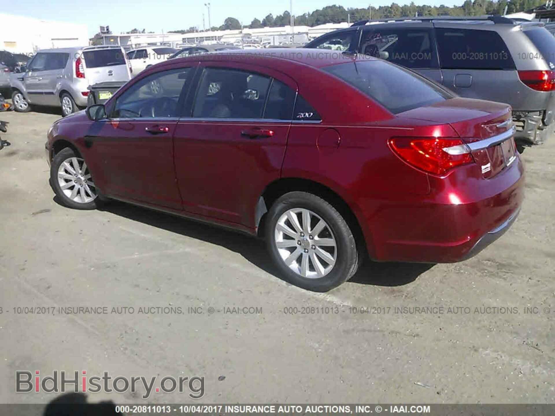 2013 Chrysler 200 - VIN: 1C3CCBBB9DN596169 - Фото 3