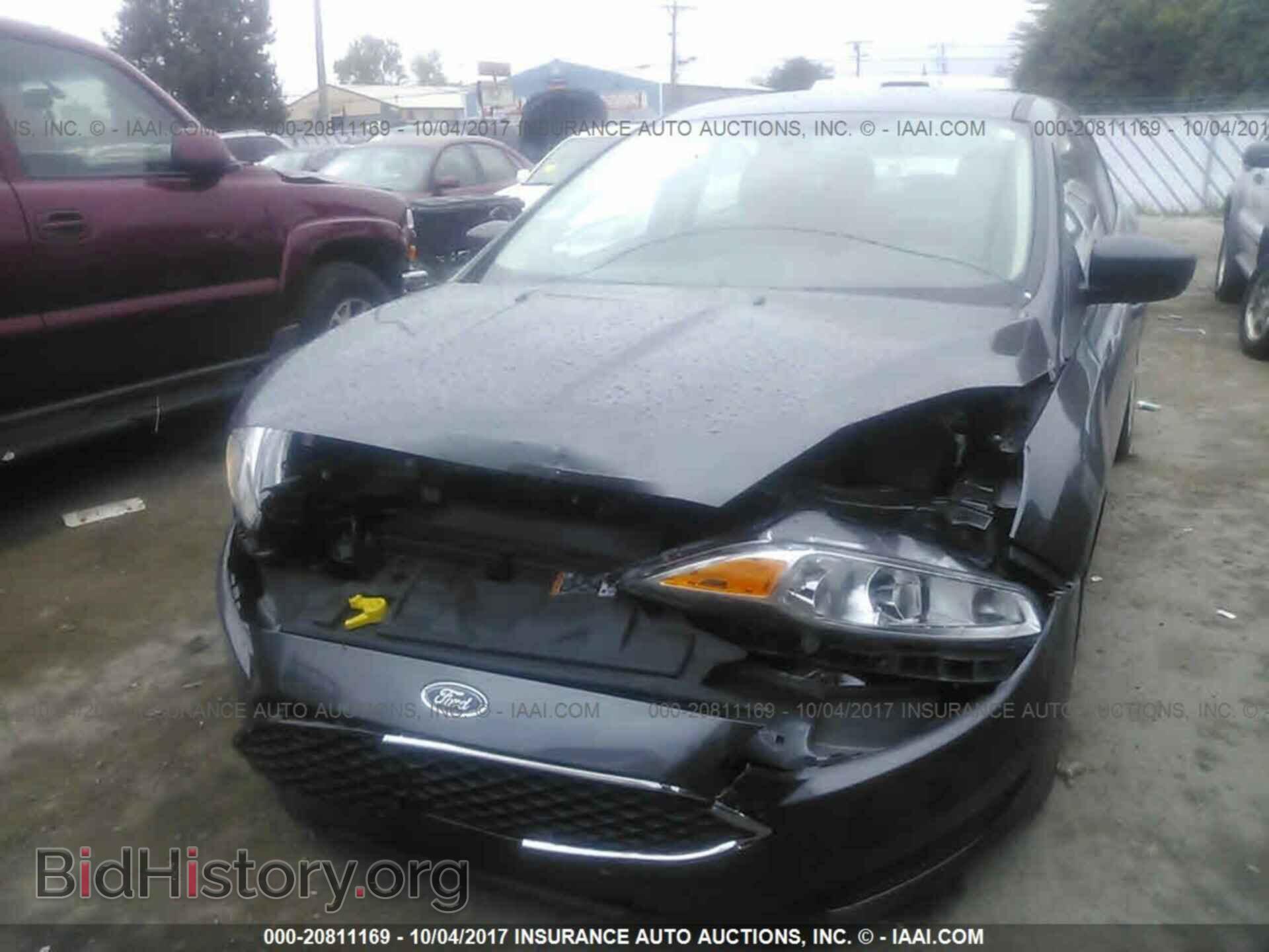2017 Ford Focus - VIN: 1FADP3E29HL228538 - Photo 6
