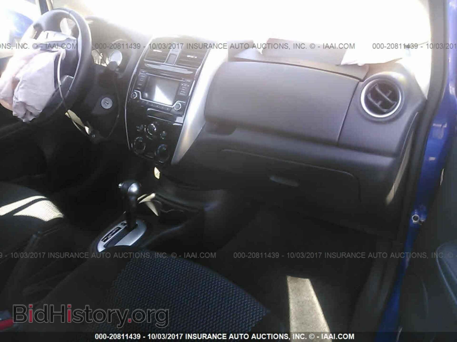 2016 Nissan Versa note - VIN: 3N1CE2CP8GL369319 - Photo 5