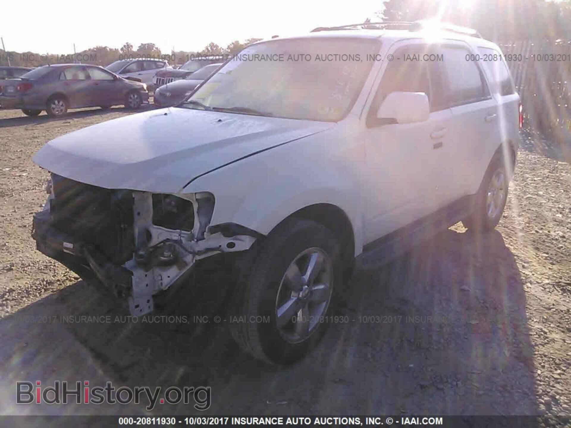 2011 Ford Escape - VIN: 1FMCU0E72BKC60572 - Photo 2