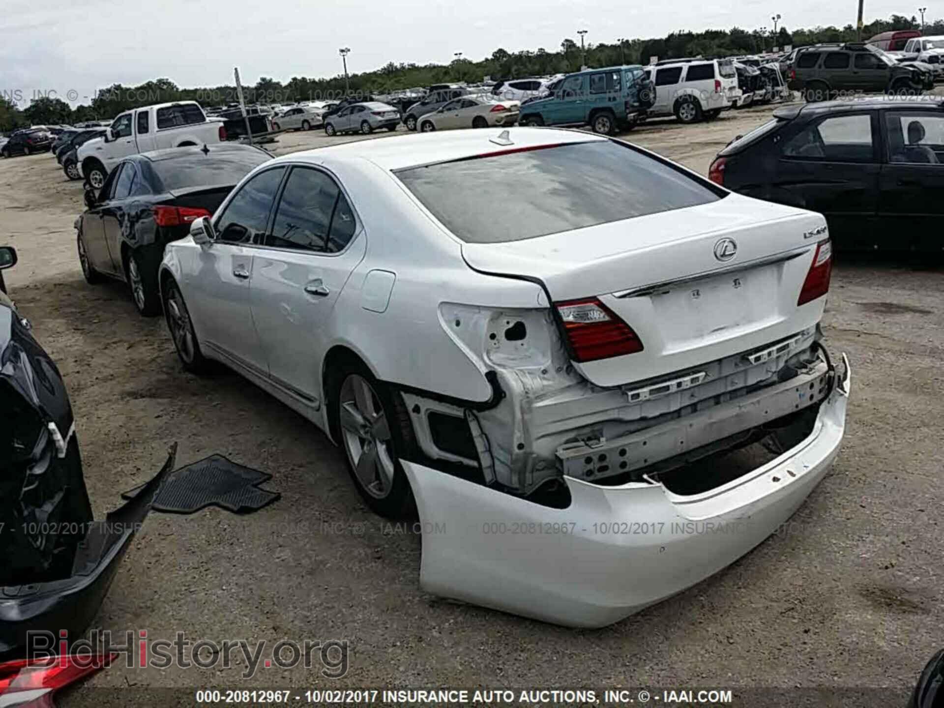 2011 Lexus Ls - VIN: JTHBL5EF8B5106159 - Фото 3