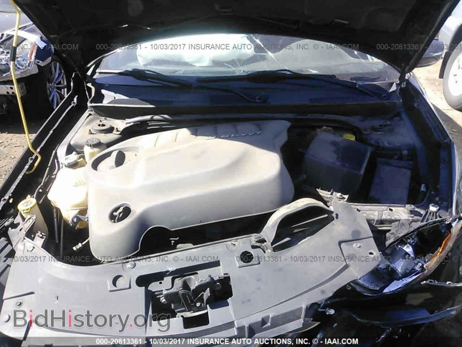 2013 Chrysler 200 - VIN: 1C3CCBBG0DN528208 - Фото 10