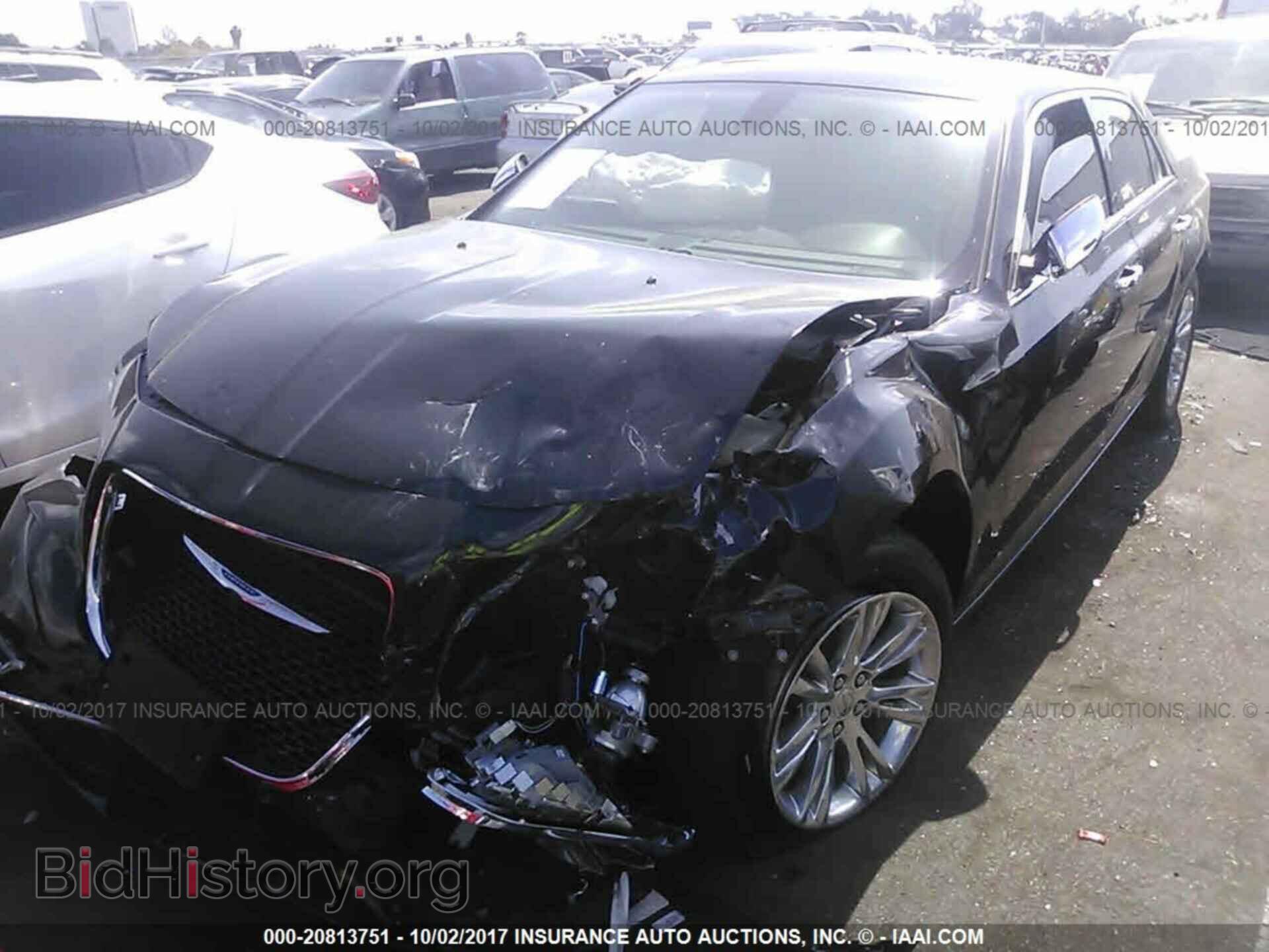 2016 Chrysler 300c - VIN: 2C3CCAEG8GH116539 - Фото 2