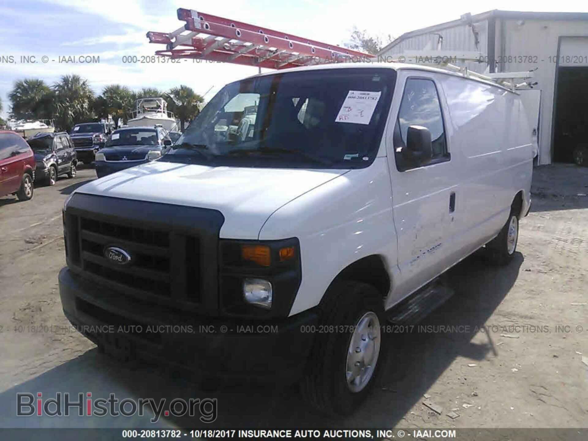 2013 Ford Econoline - VIN: 1FTNE1EW1DDB02447 - Фото 2