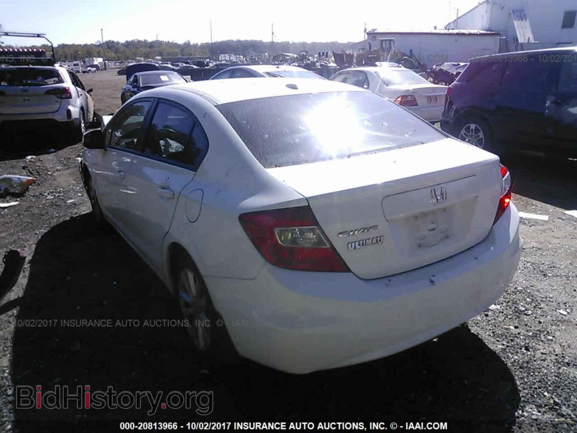 2012 Honda Civic - VIN: 2HGFB2F96CH525622 - Фото 3