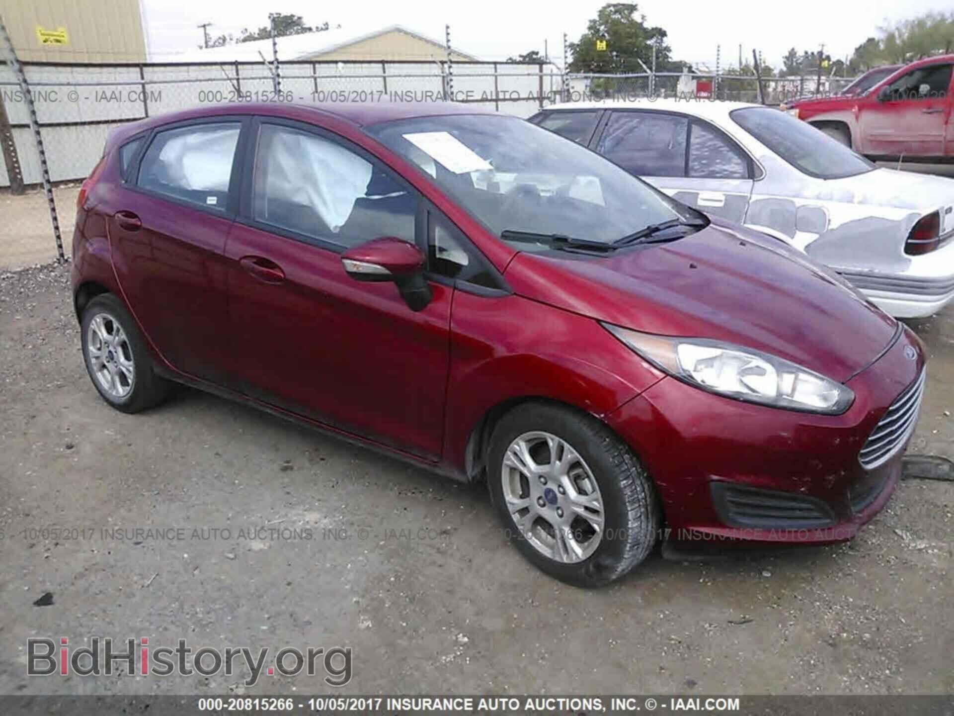 Photo 3FADP4EJ4FM118666 - Ford Fiesta 2015