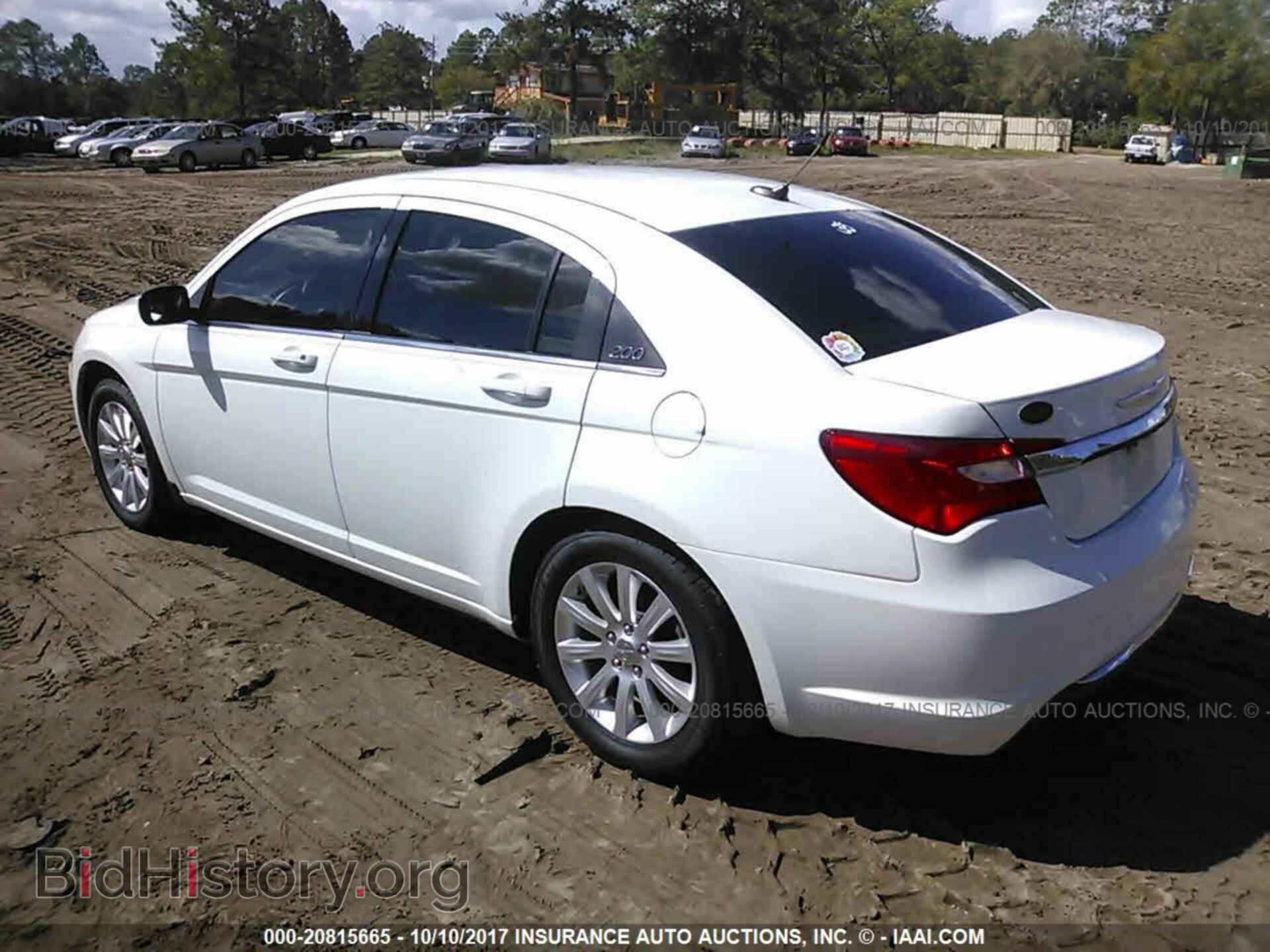 2011 Chrysler 200 - VIN: 1C3BC1FBXBN554848 - Photo 3
