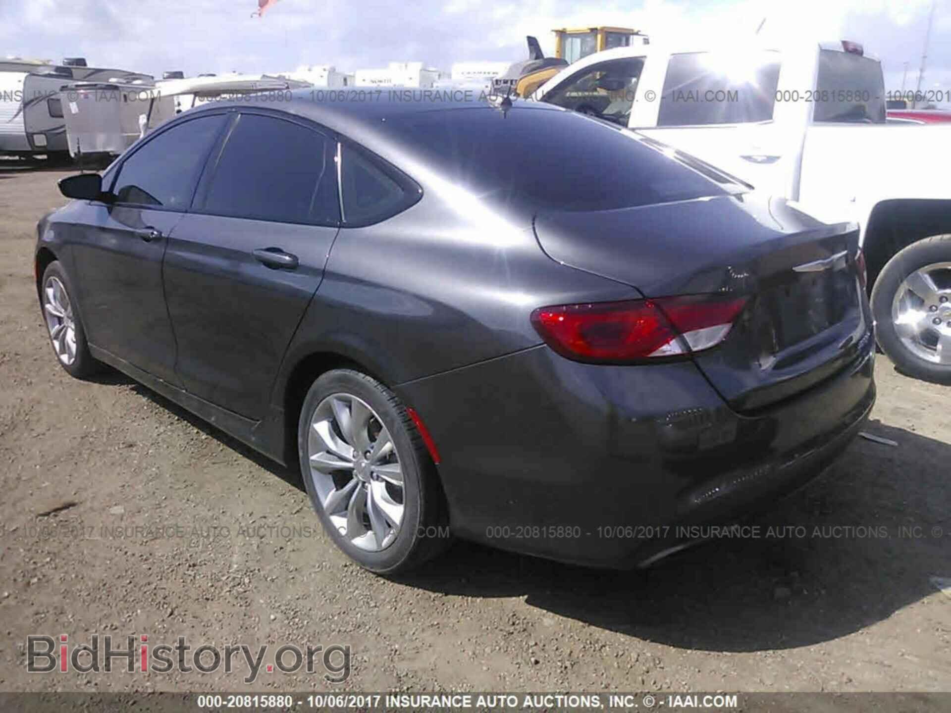 2015 Chrysler 200 - VIN: 1C3CCCBB4FN661745 - Фото 3