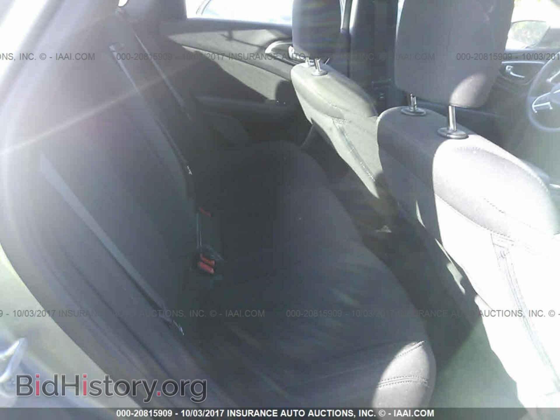 2016 Chrysler 200 - VIN: 1C3CCCAB9GN140734 - Фото 8