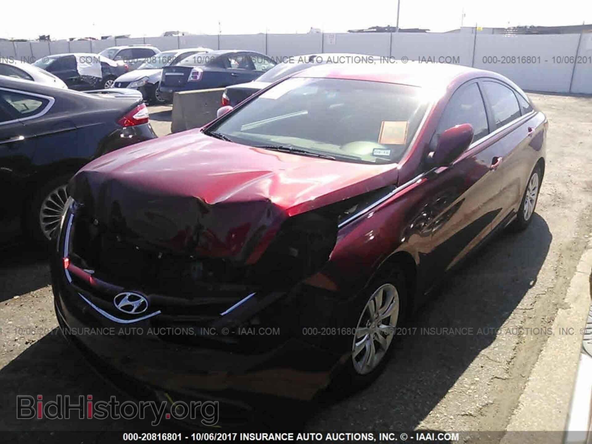 2012 Hyundai Sonata - VIN: 5NPEB4AC1CH357906 - Фото 2